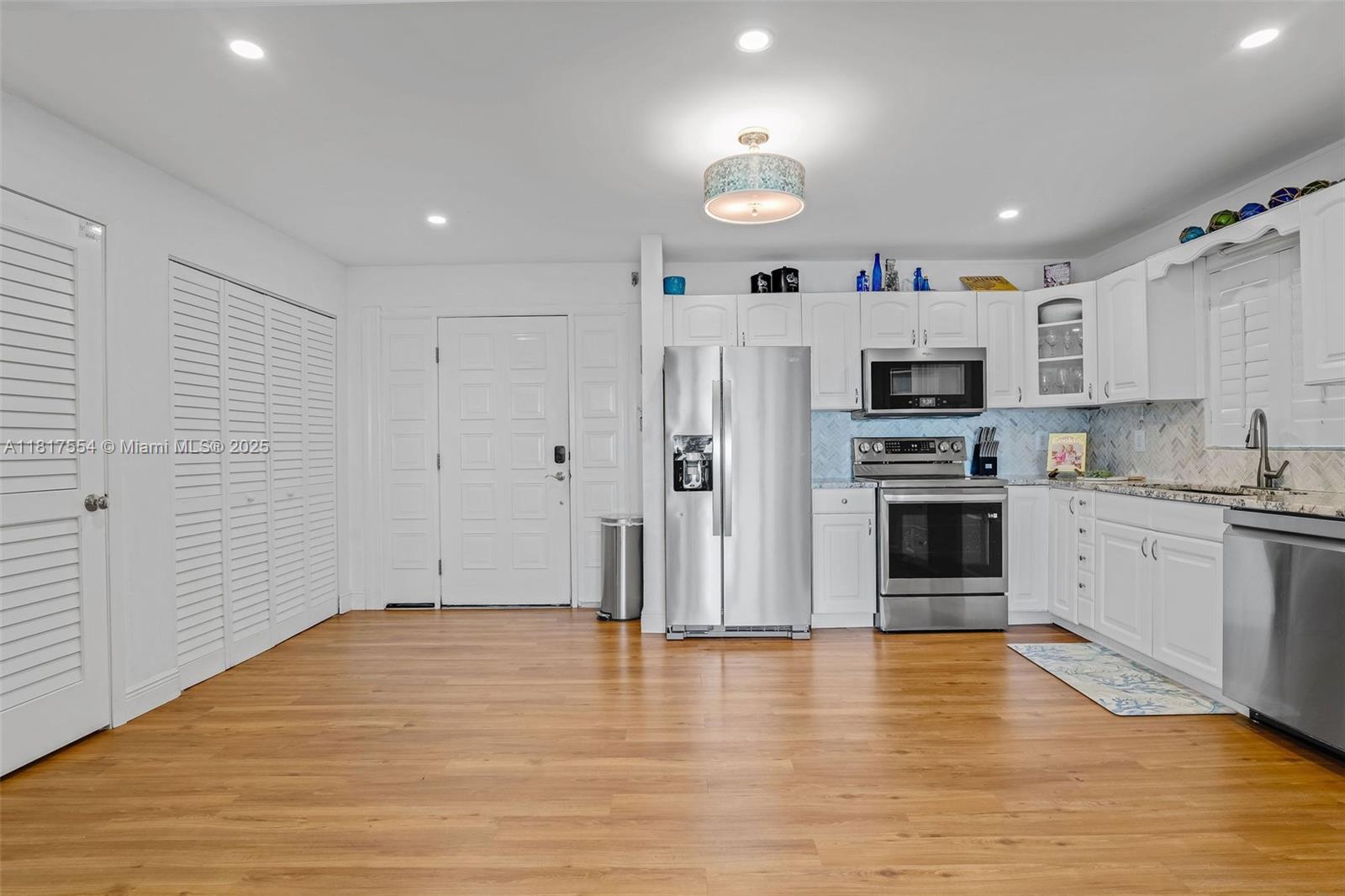200 Wrenn Street #PENTHOUSE 701, Plantation Key, Florida image 15