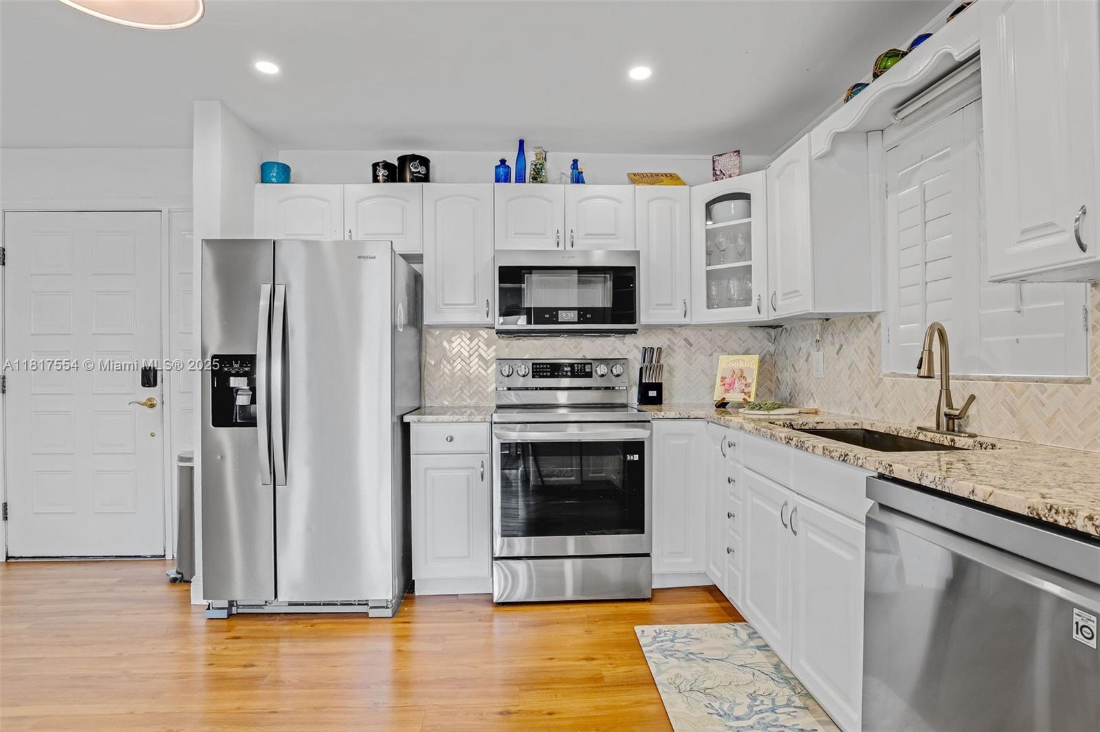 200 Wrenn Street #PENTHOUSE 701, Plantation Key, Florida image 20