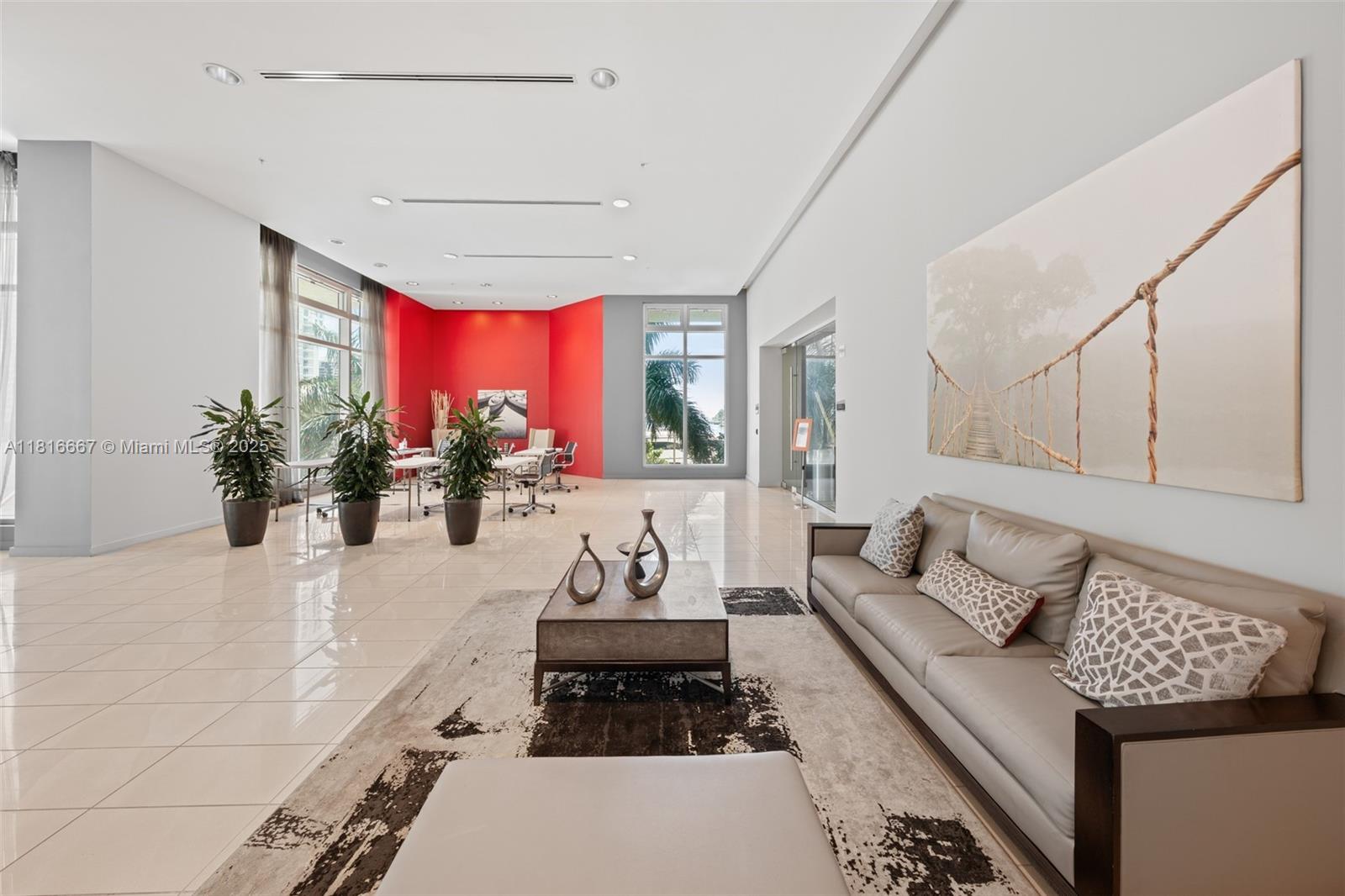 300 S Biscayne Blvd #L-802, Miami FL 33131
