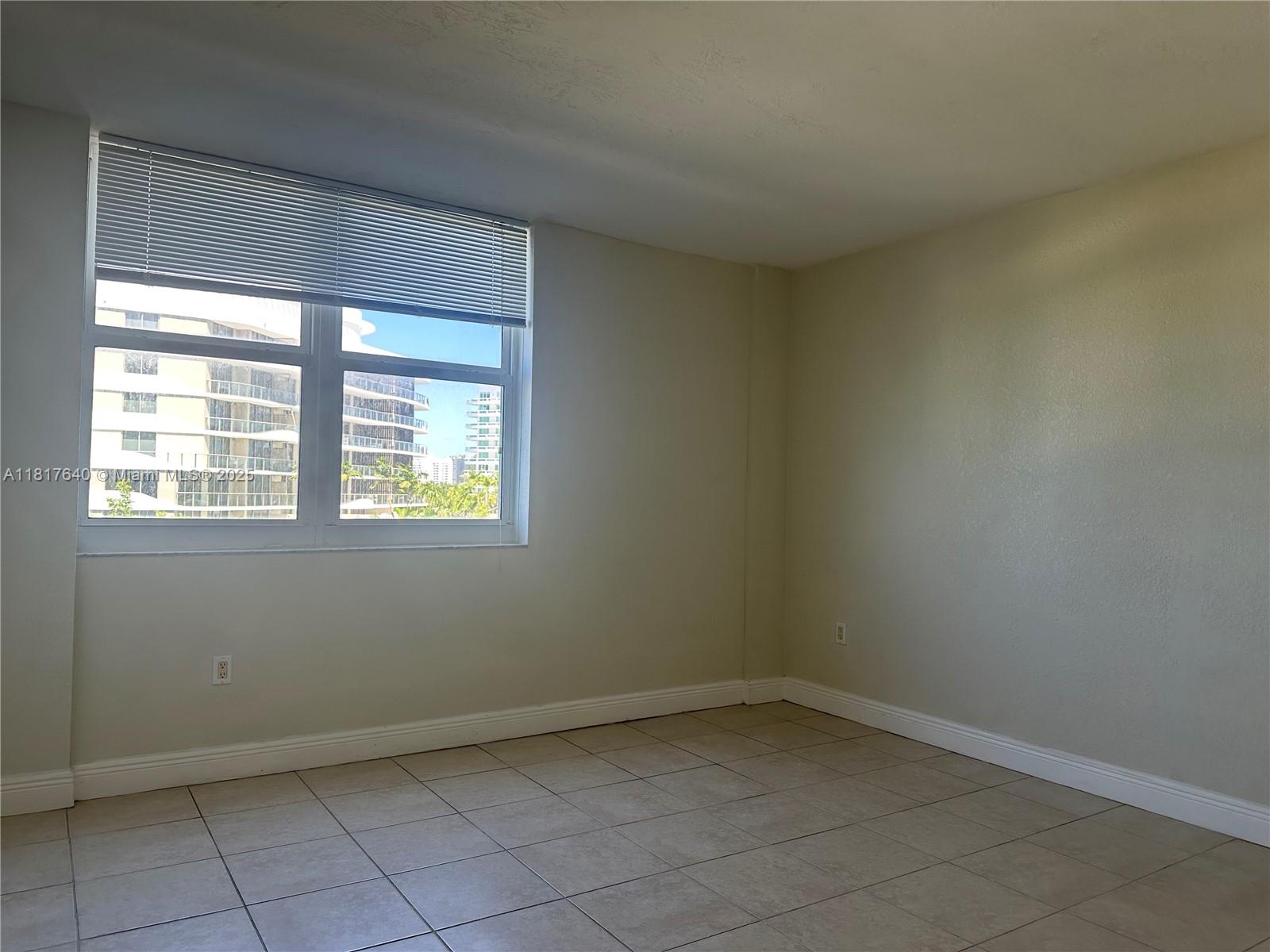 10350 W Bay Harbor Dr #4F, Bay Harbor Islands, Florida image 18