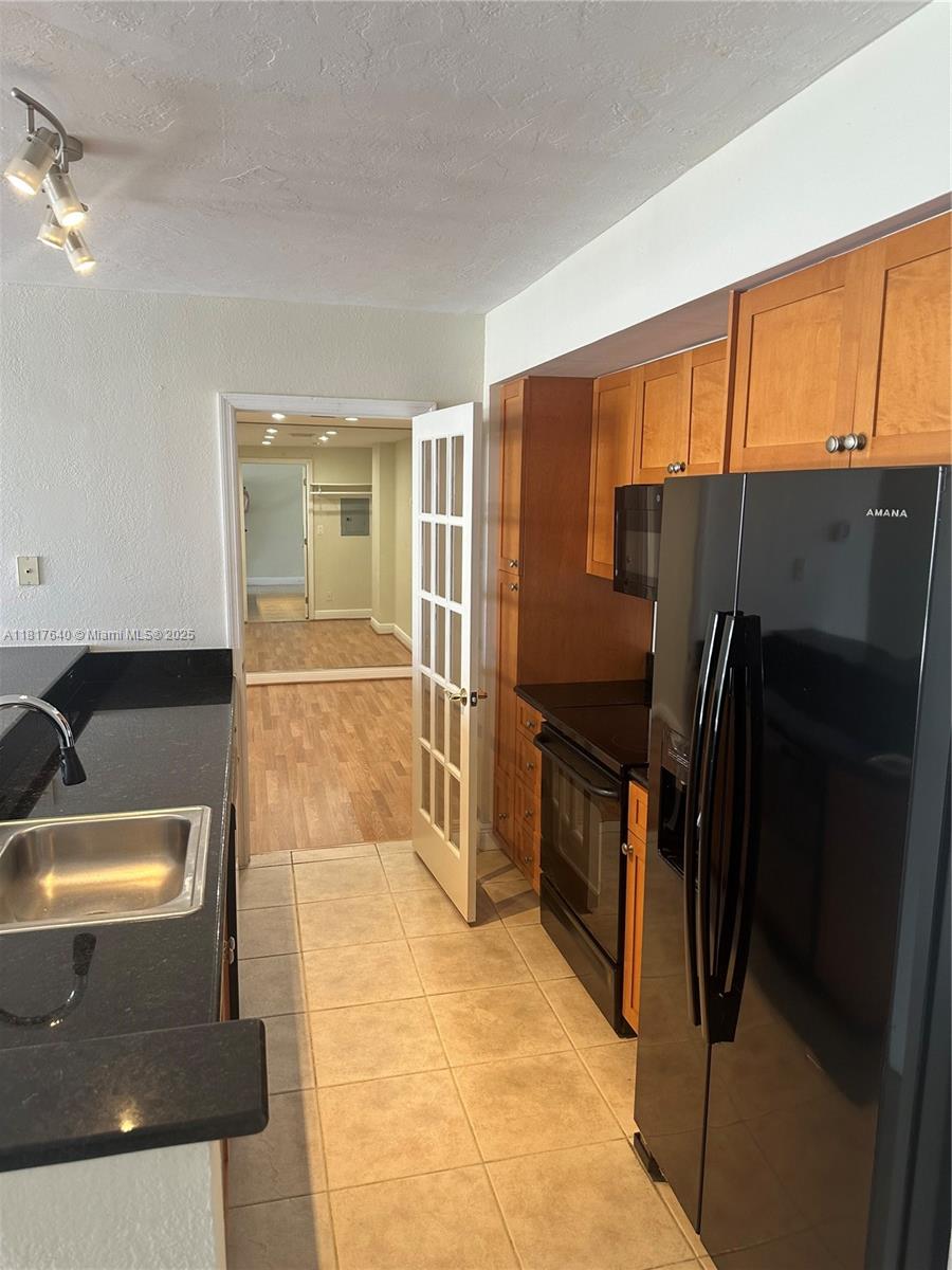 10350 W Bay Harbor Dr #4F, Bay Harbor Islands, Florida image 9
