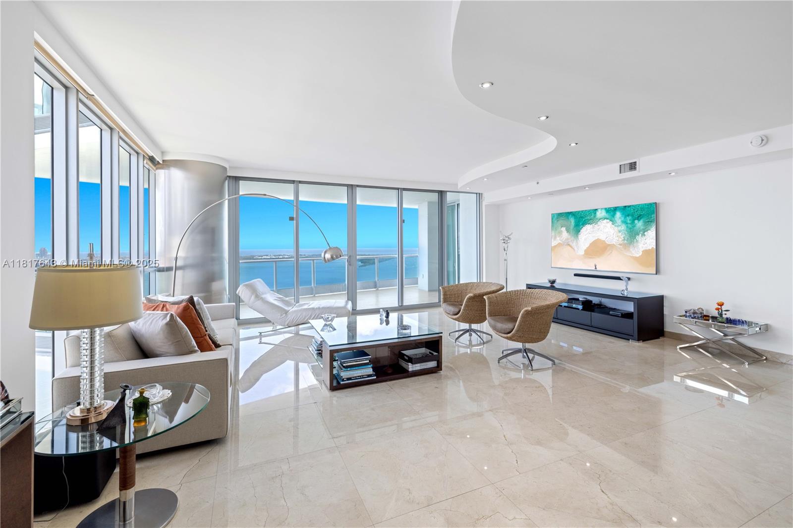 1331 Brickell Bay Dr #4001, Miami FL 33131