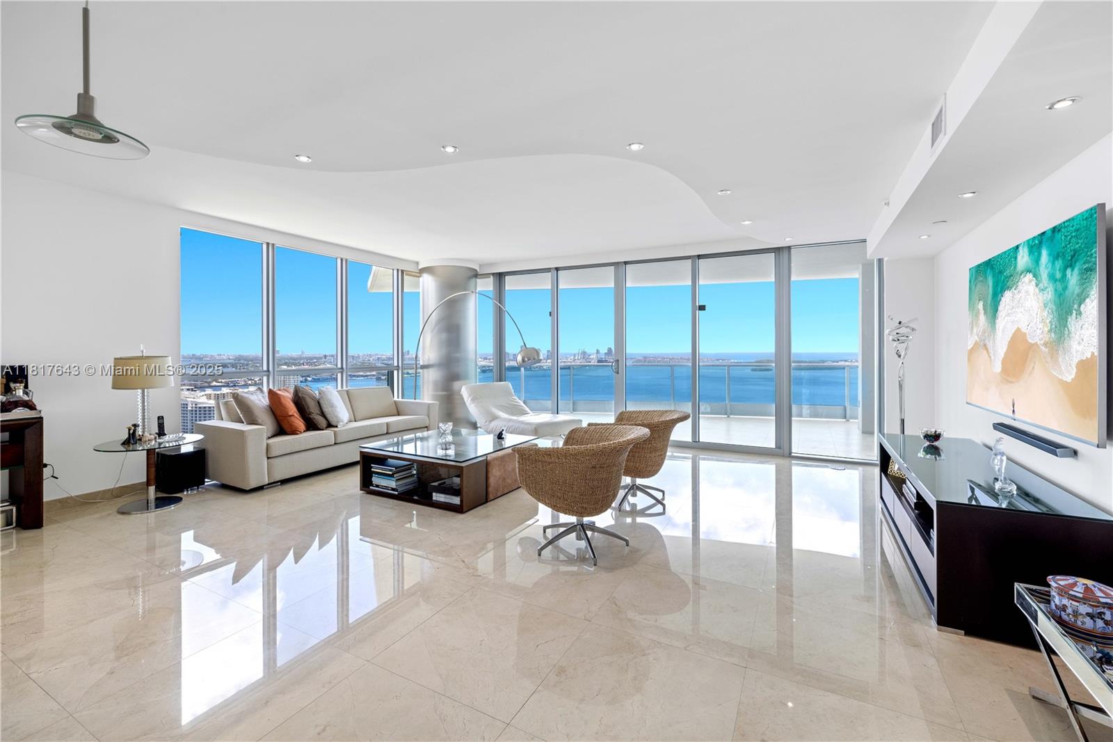 1331 Brickell Bay Dr #4001, Miami FL 33131