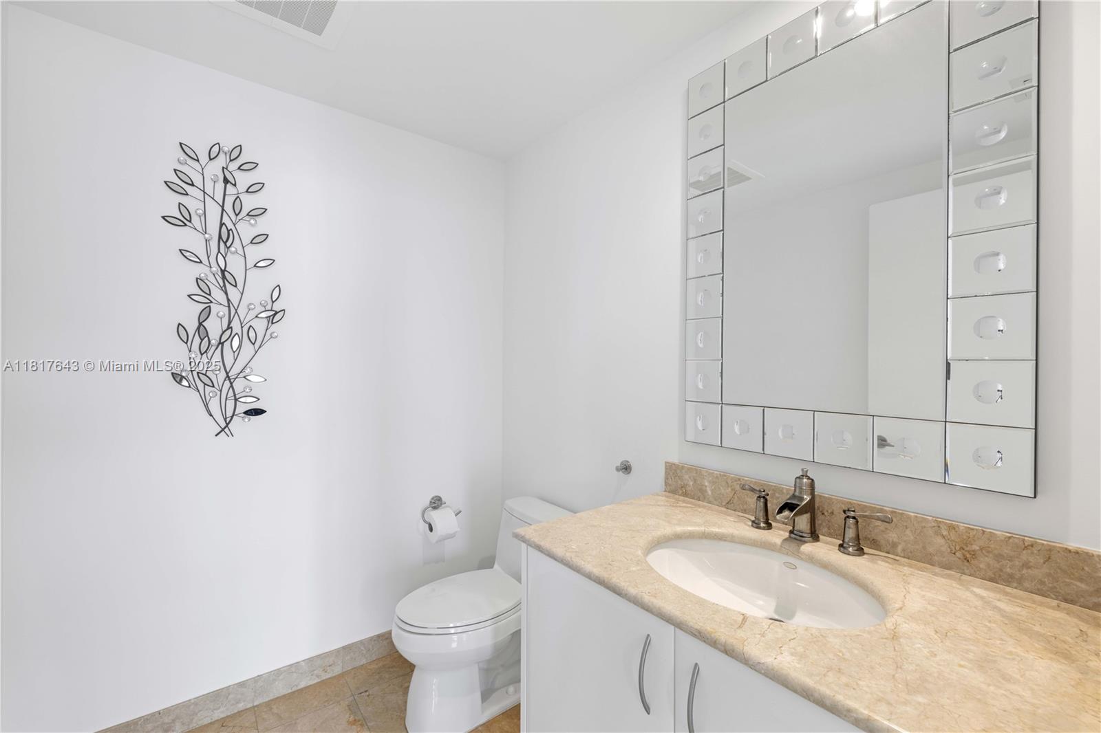 1331 Brickell Bay Dr #4001, Miami FL 33131