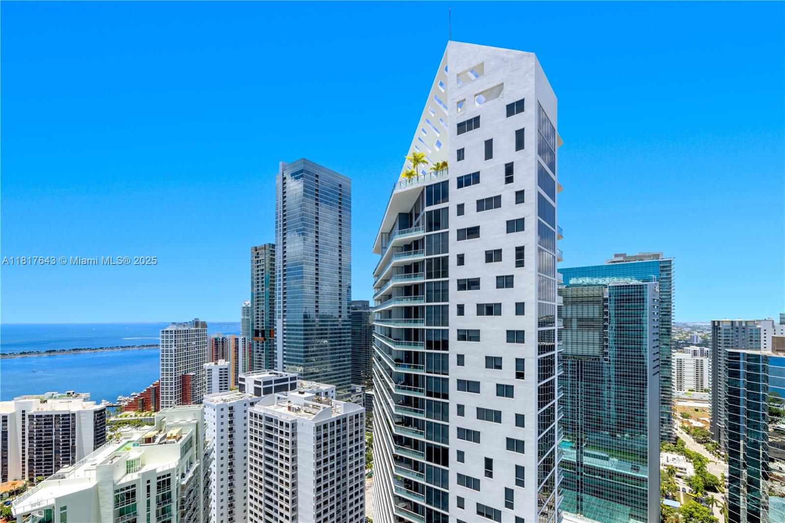 1331 Brickell Bay Dr #4001, Miami FL 33131