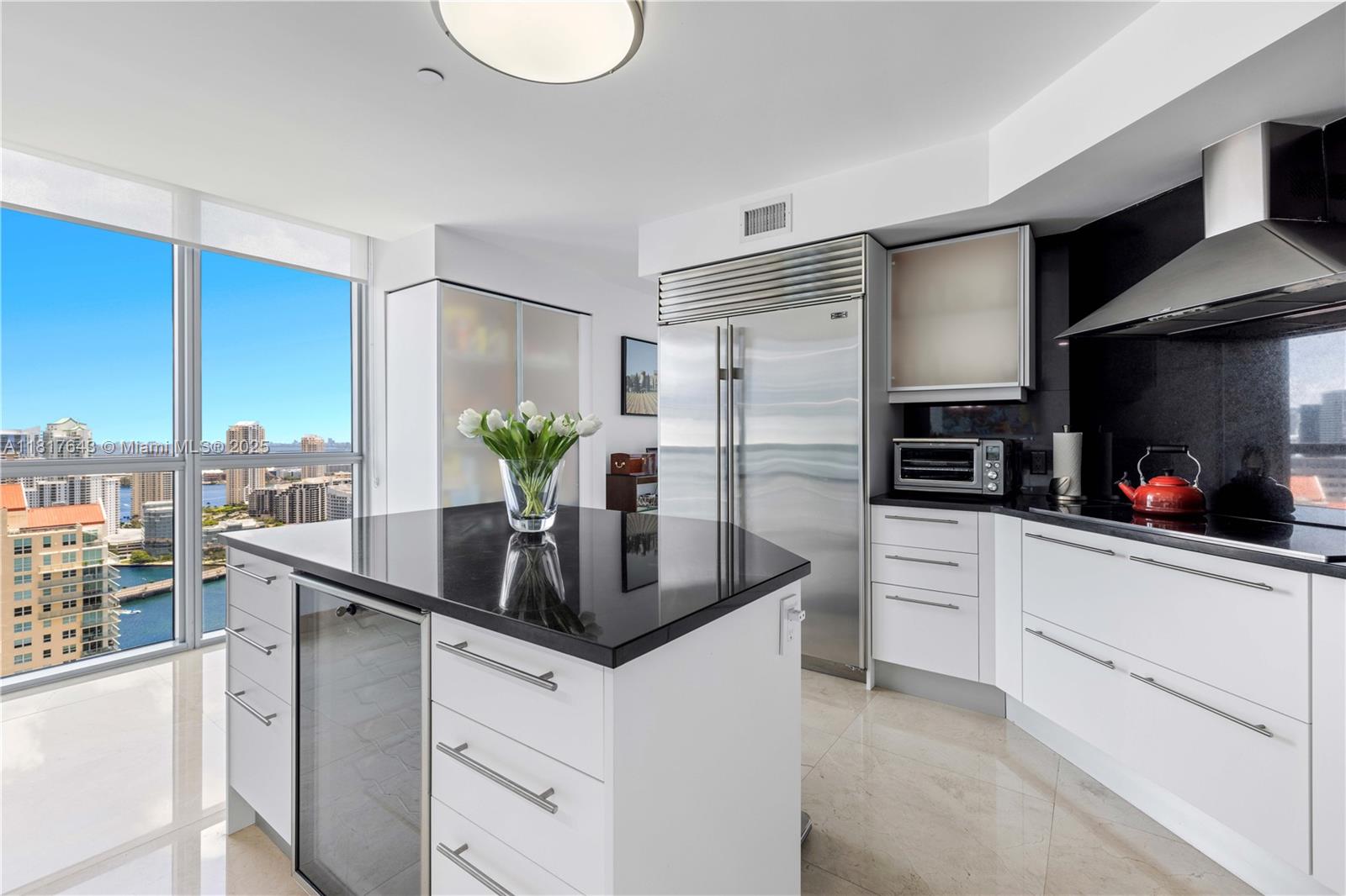 1331 Brickell Bay Dr #4001, Miami FL 33131