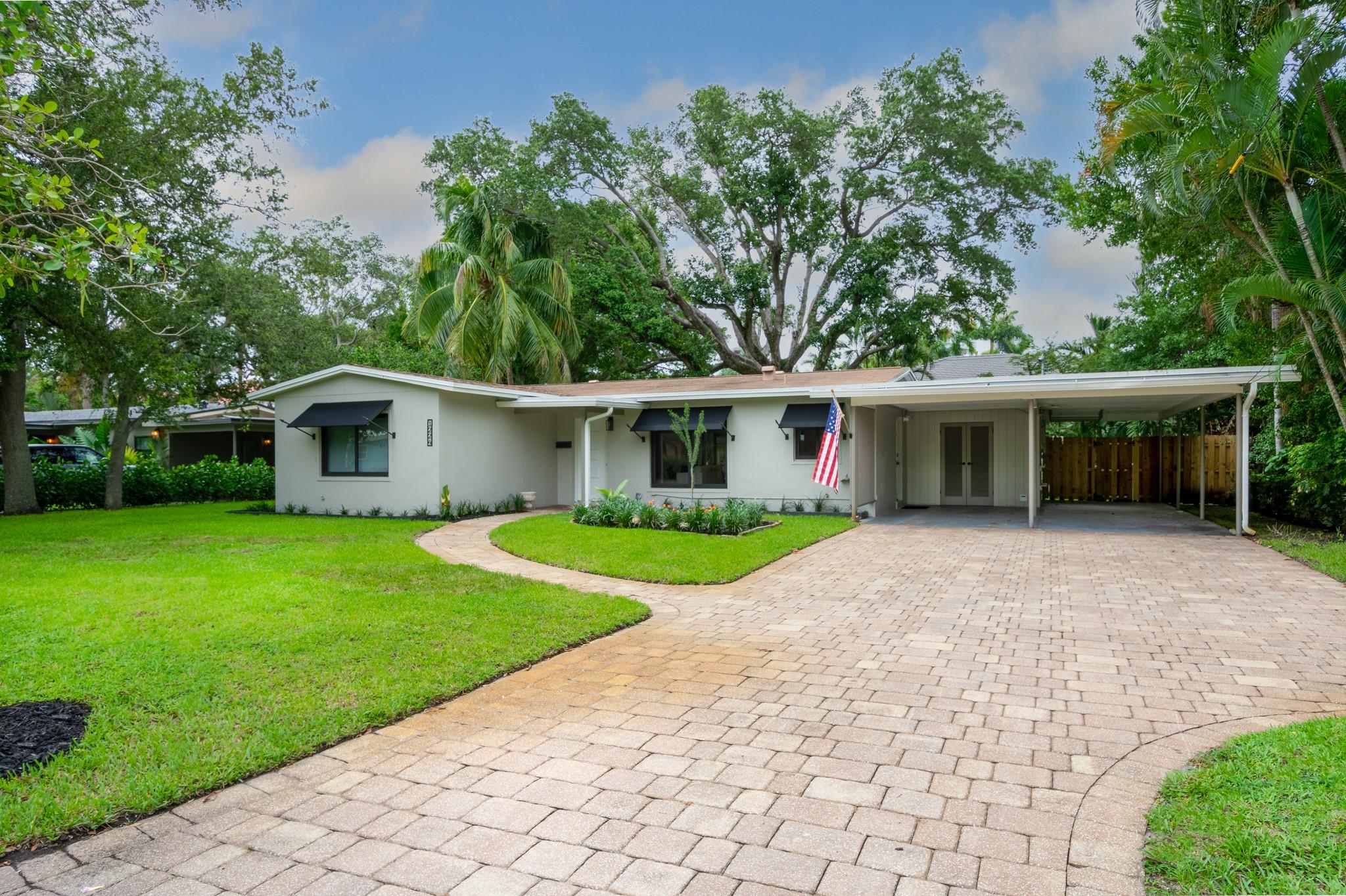 Lauderdale Groves 9-6 B