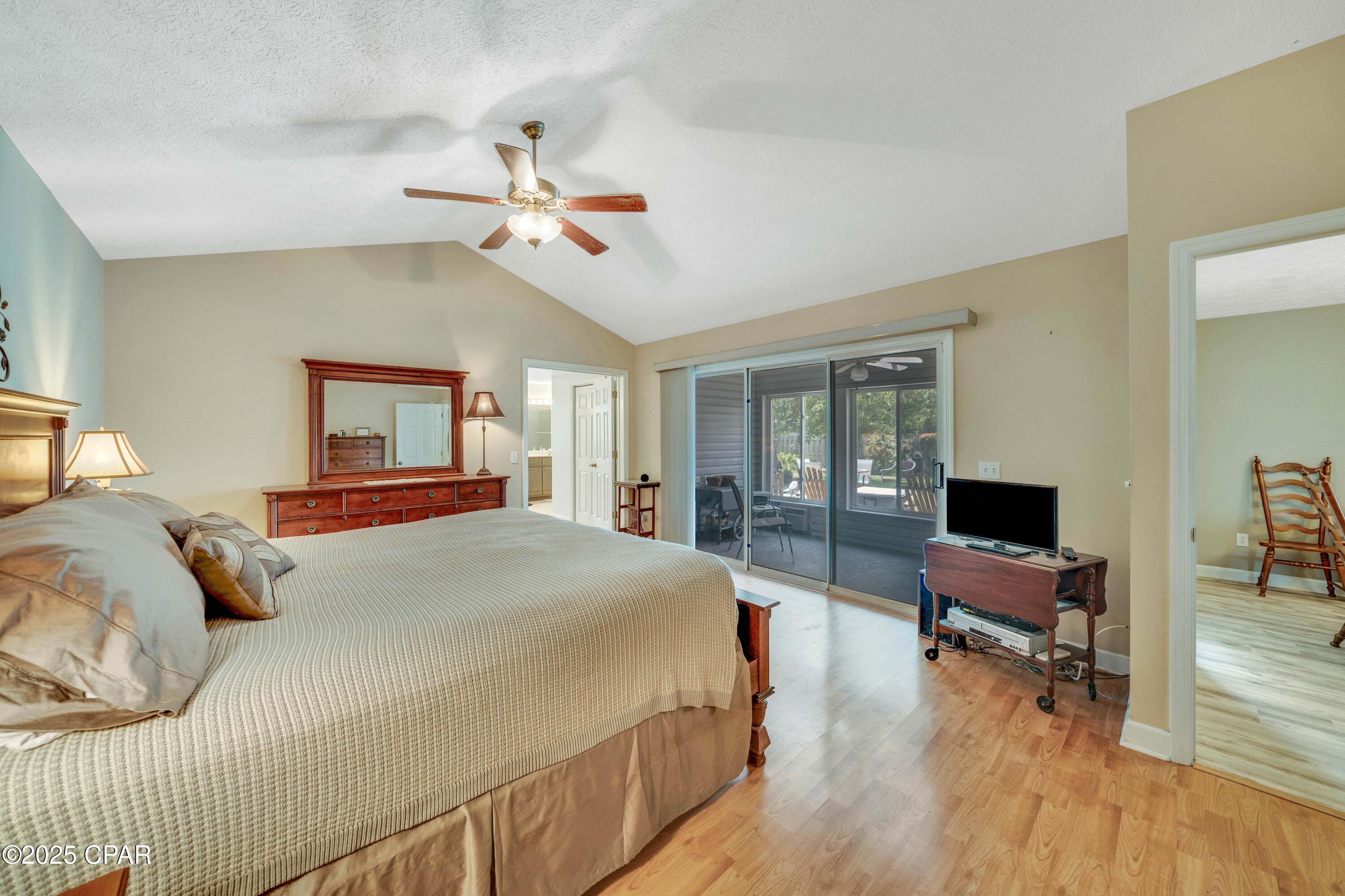 Image 18 For 245 Boca Shores Drive