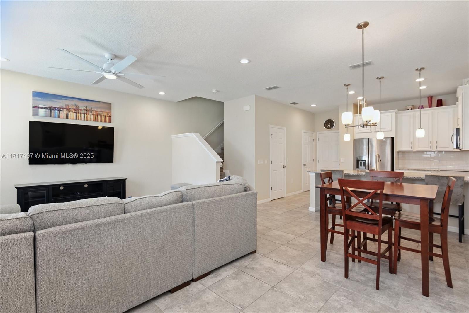 2200 Garden Belle Drive, Clermont, Florida image 9