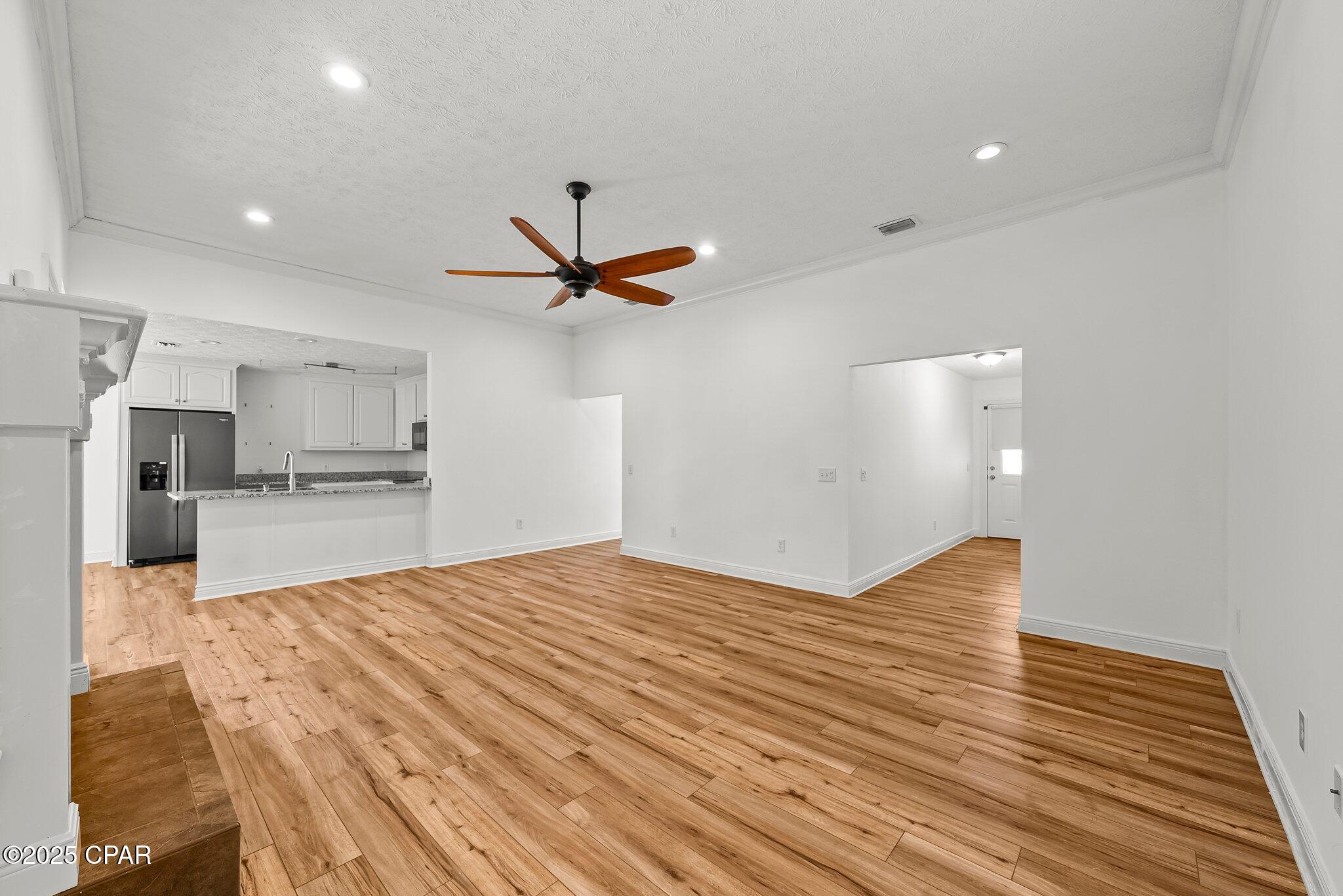 Image 6 For 4410 Bylsma Circle