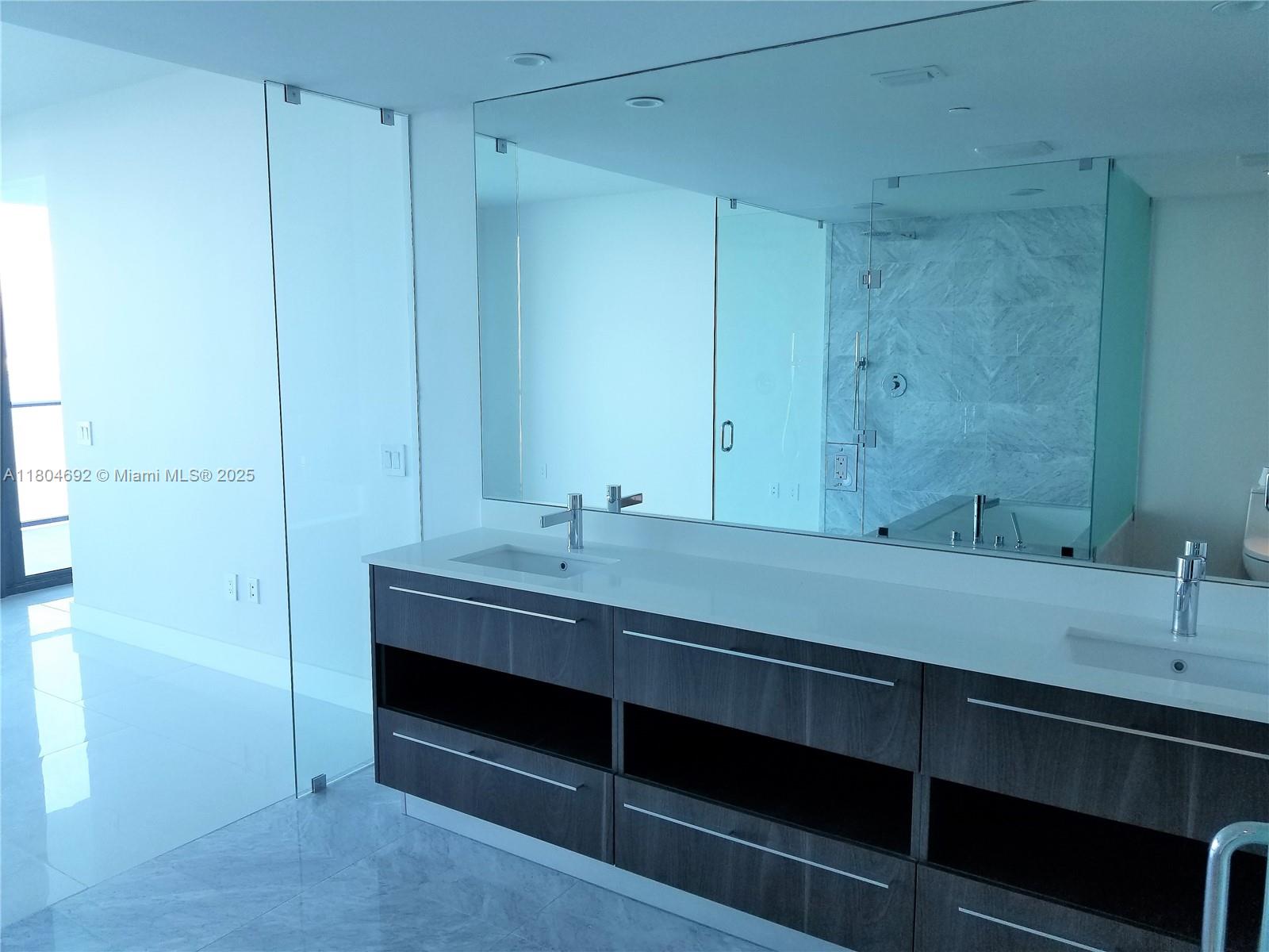 3131 NE 7th Ave #3702, Miami FL 33137