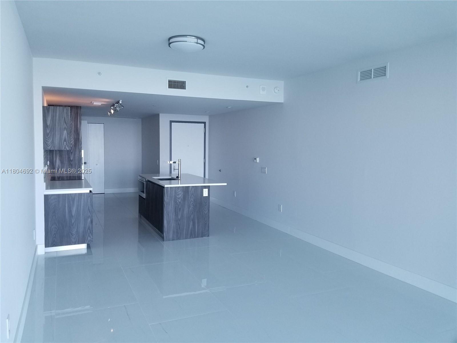 3131 NE 7th Ave #3702, Miami FL 33137
