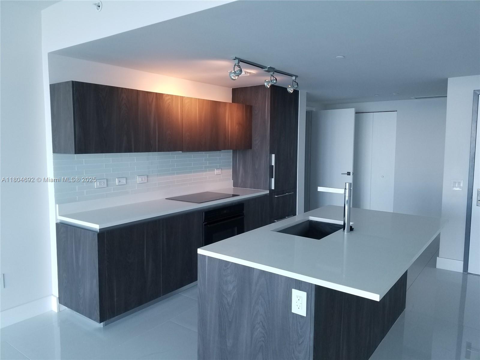 3131 NE 7th Ave #3702, Miami FL 33137
