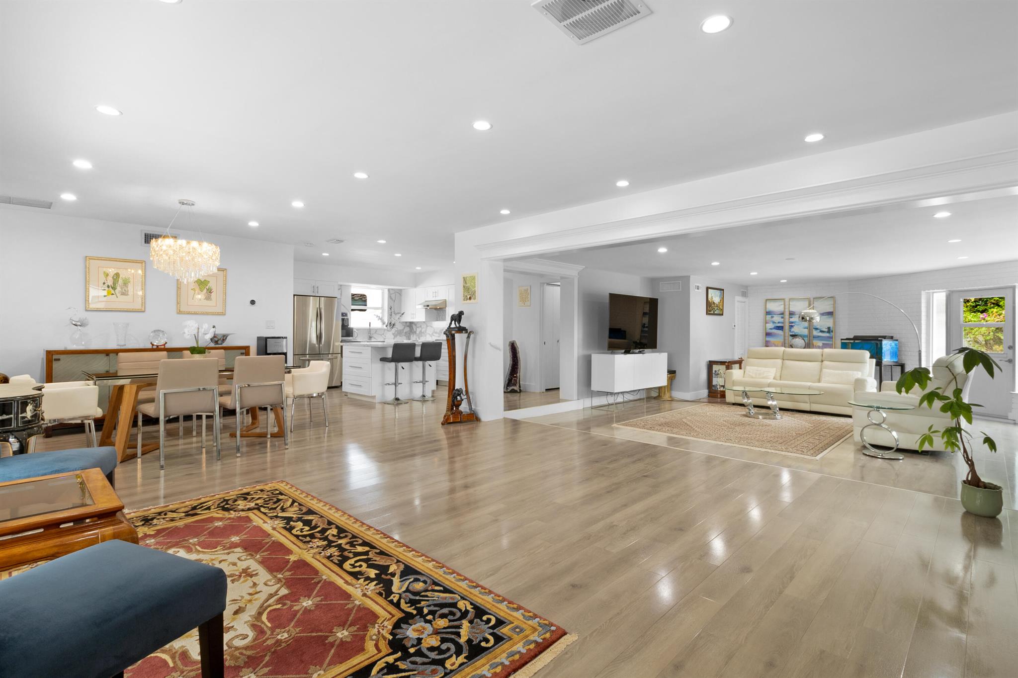 Homes for sale in North Lauderdale, FL | 2231 Imperial Point Dr, North Lauderdale, FL 33308 | MLS# R11097726