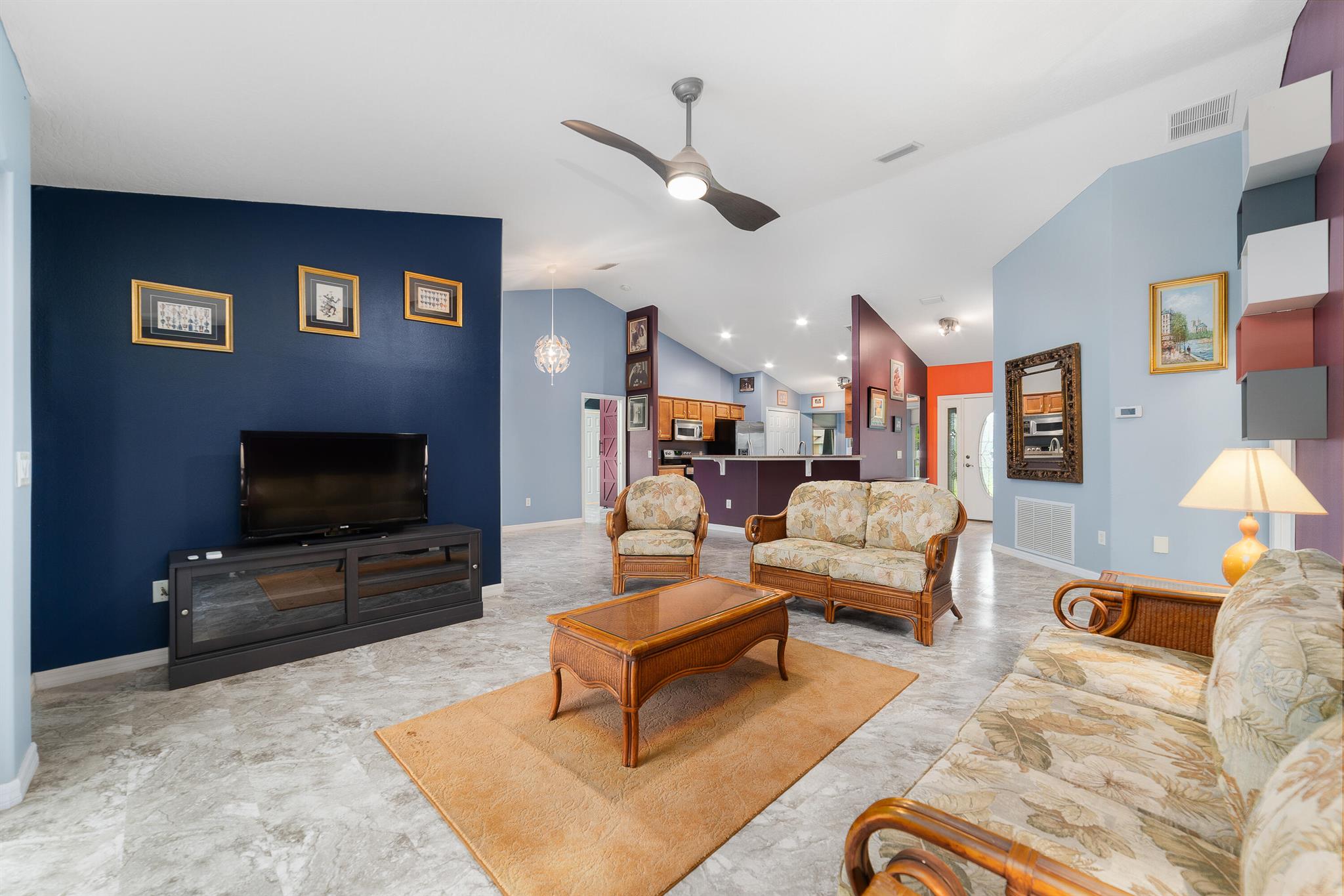 Homes for sale in Vero Beach, FL | 8185 98Th Court, Vero Beach, FL 32967 | MLS# R11097748