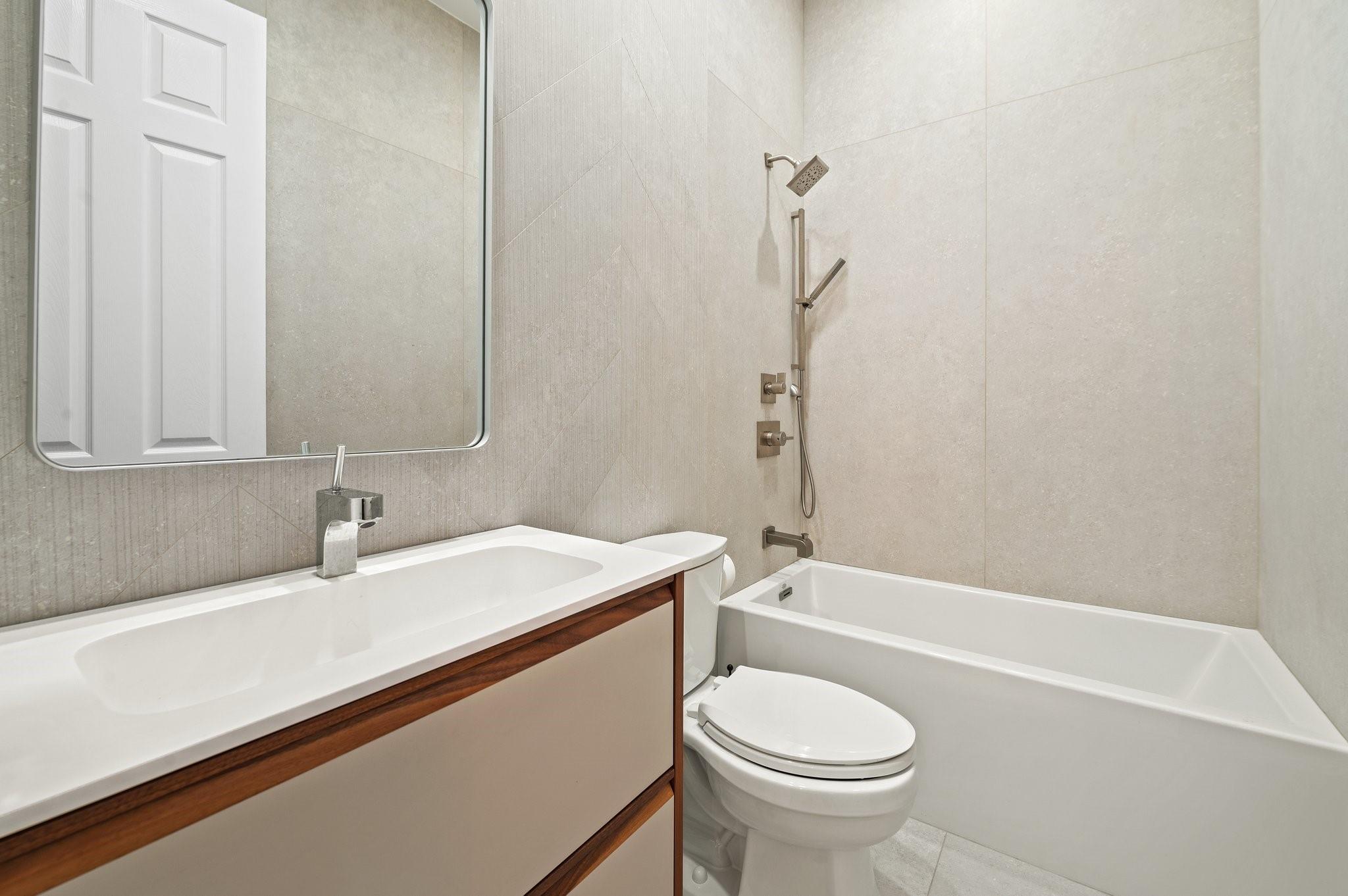 13185 Sw 44th St, Davie, FL 33330, 6 Bedrooms , 4 Bathrooms ,Single Family Residence,Off Market,F10508097, Horizon Palm Realty Group