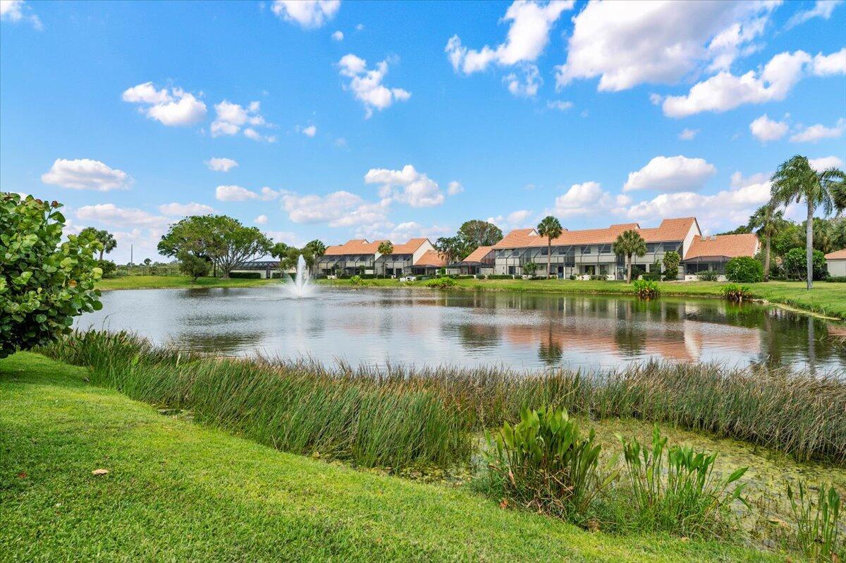 Image to showcase the property located at 402 Sea Oats Drive F