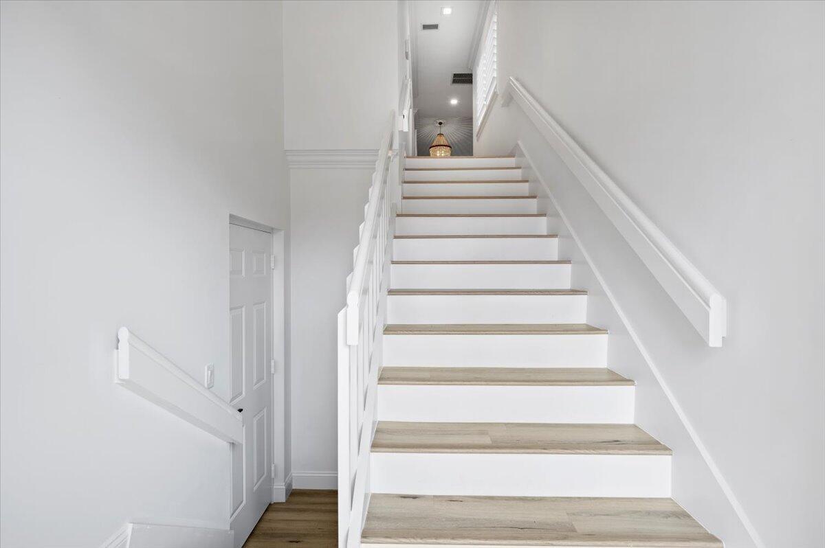 Image to showcase the property located at 402 Sea Oats Drive F