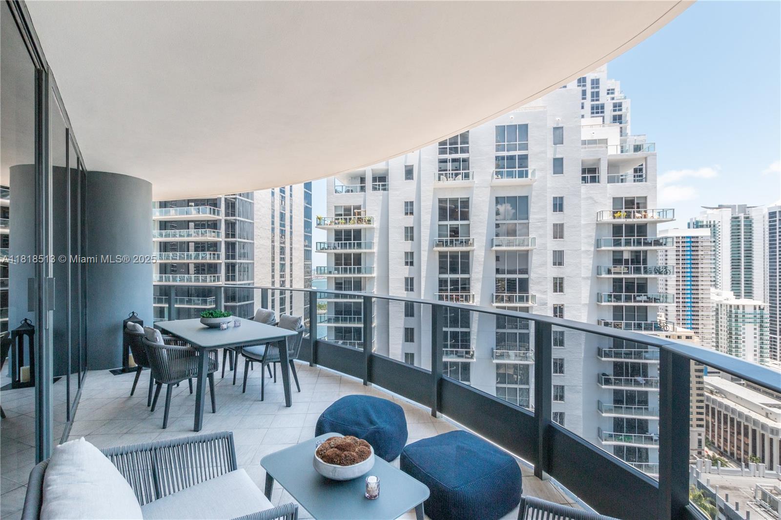 1000 Brickell Plz #3201, Miami FL 33131