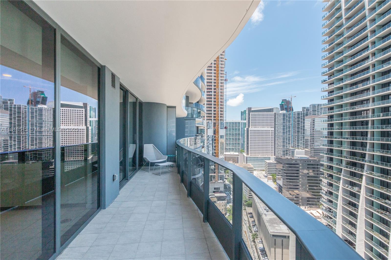 1000 Brickell Plz #3201, Miami FL 33131