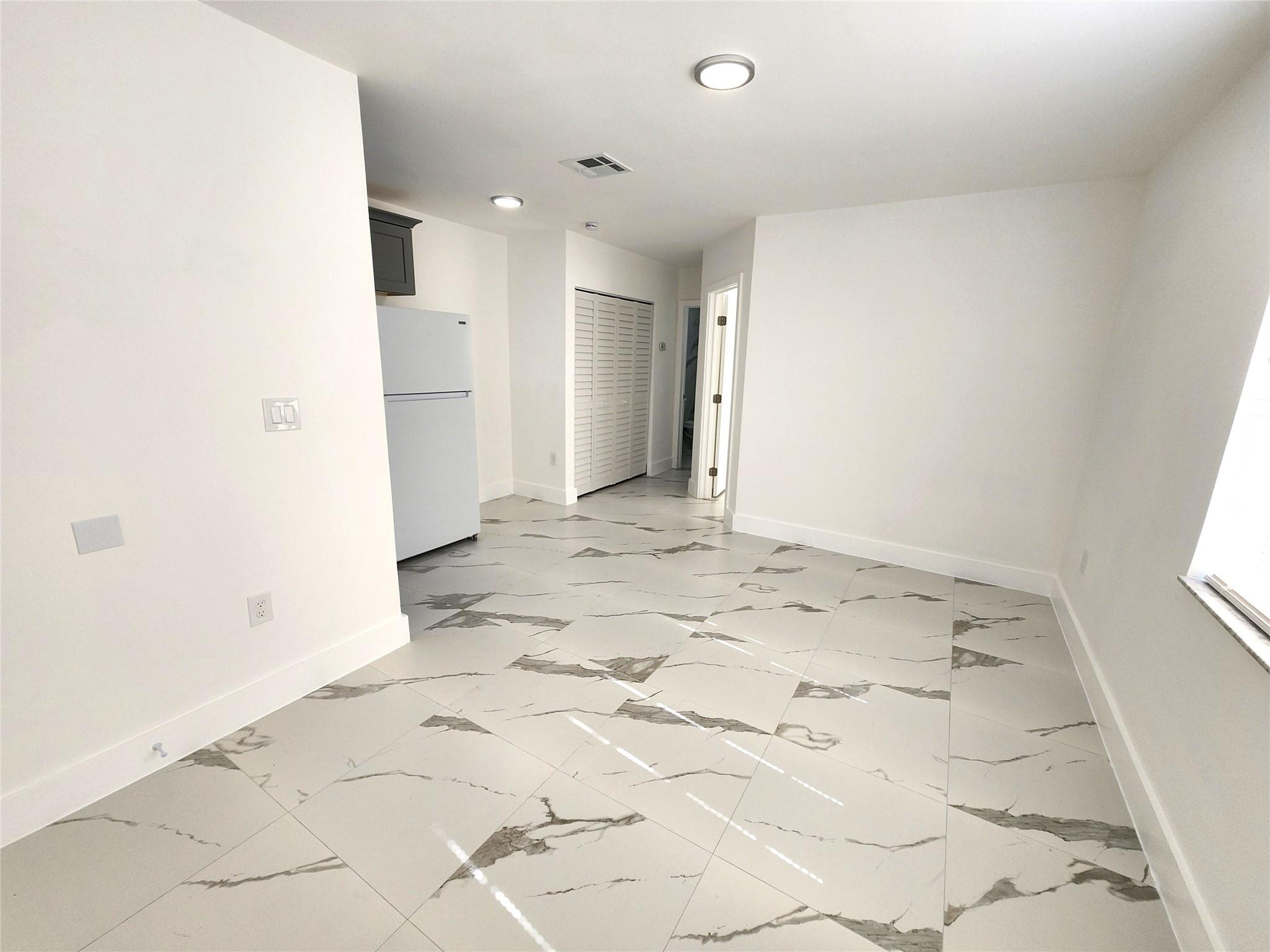 Hollywood Little Ranches