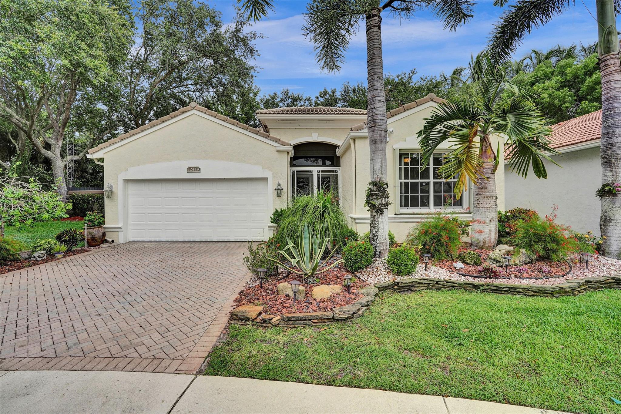 Homes for sale in Boynton Beach, FL | 12419 Landrum Way, Boynton Beach, FL 33437 | MLS# F10508154