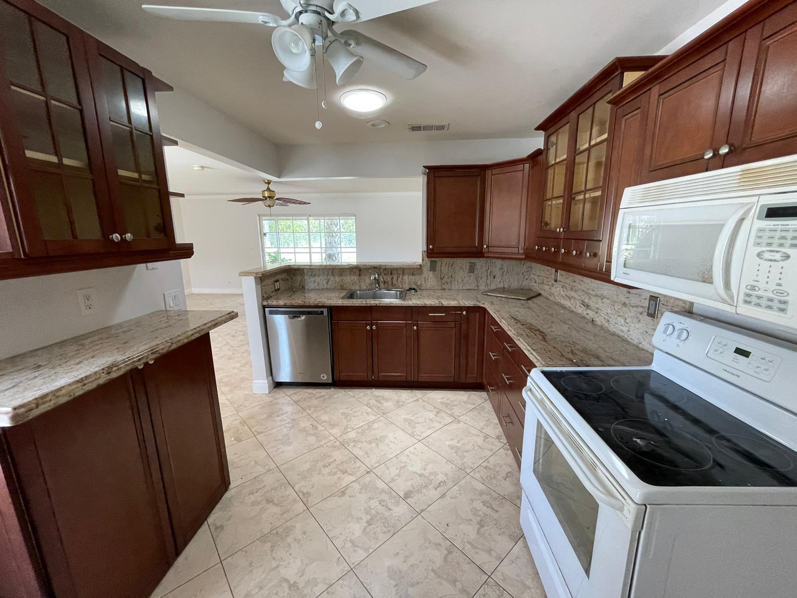 Homes for sale in Boca Raton, FL | 9319 Southampton Pl, Boca Raton, FL 33434 | MLS# R11097873