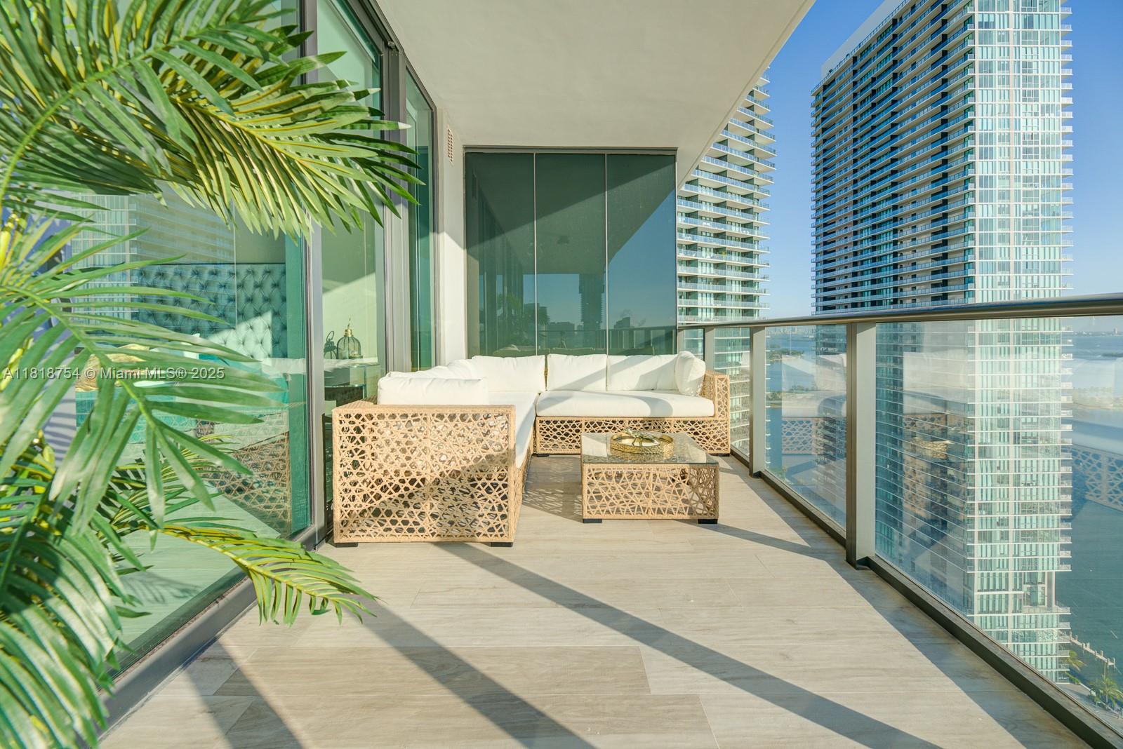 480 NE 31 ST #2601, Miami FL 33137