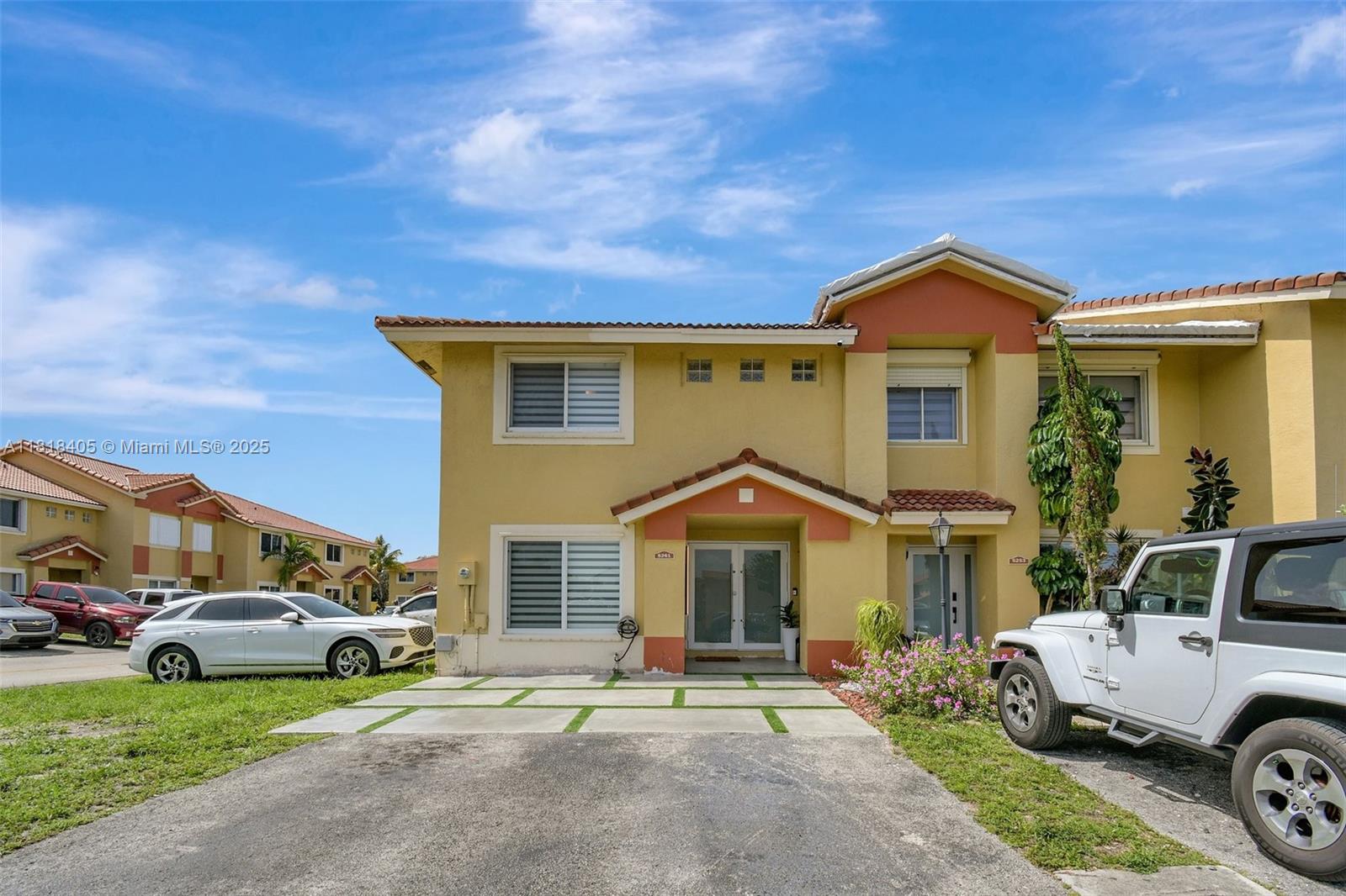 5261 NW 190th St, Miami Gardens, Florida image 2