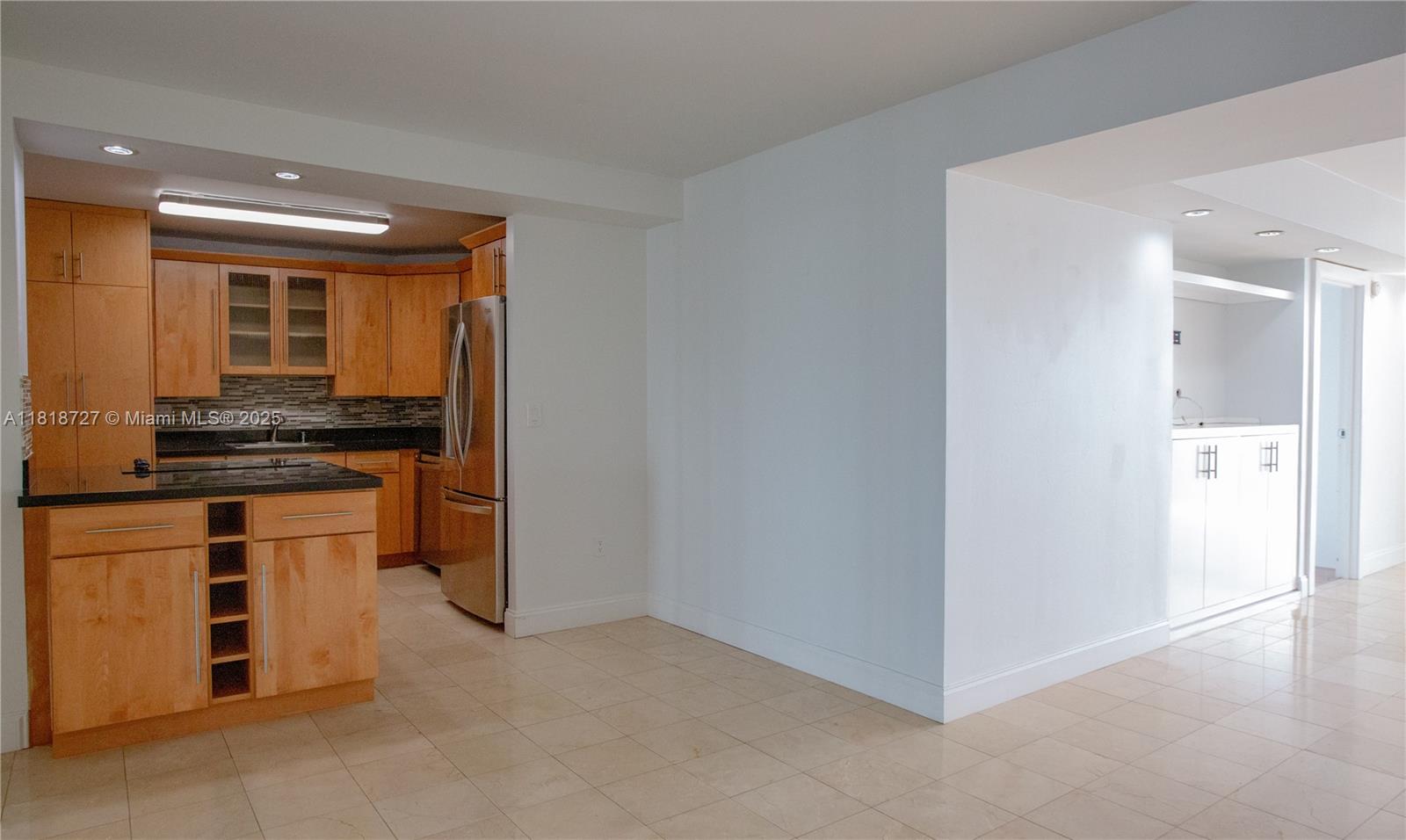2333 Brickell Ave #609, Miami FL 33129
