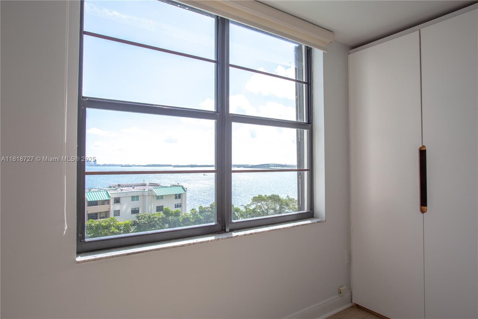 2333 Brickell Ave #609, Miami FL 33129