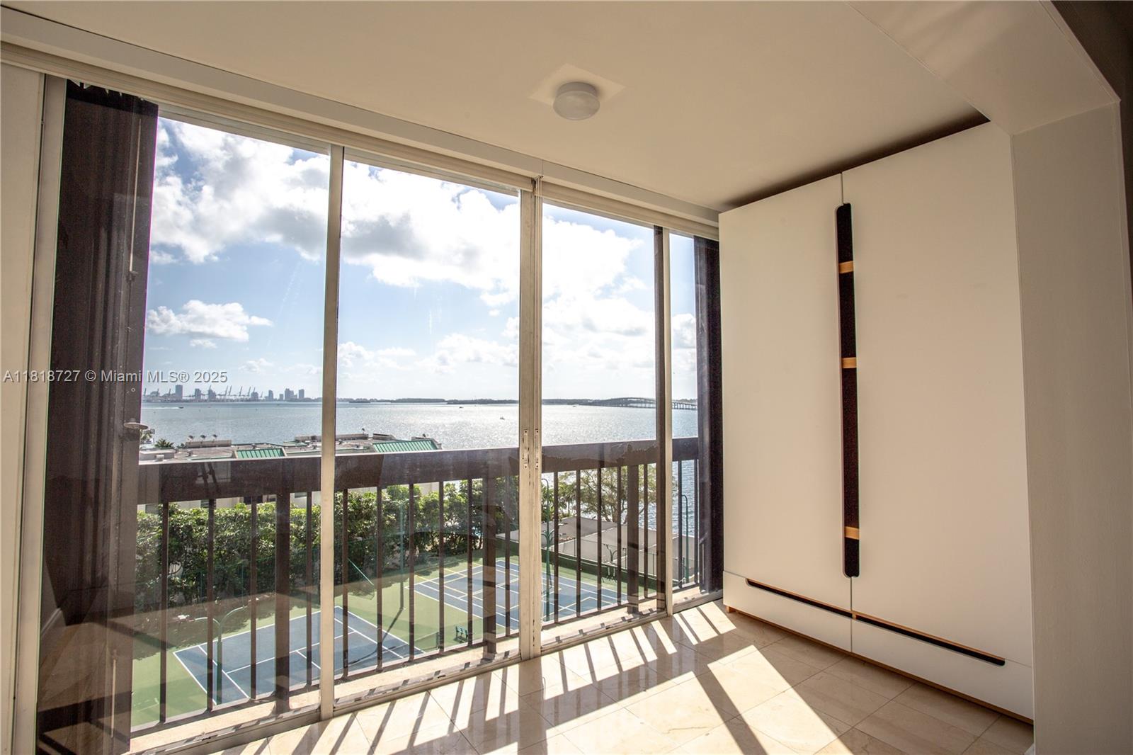 2333 Brickell Ave #609, Miami FL 33129