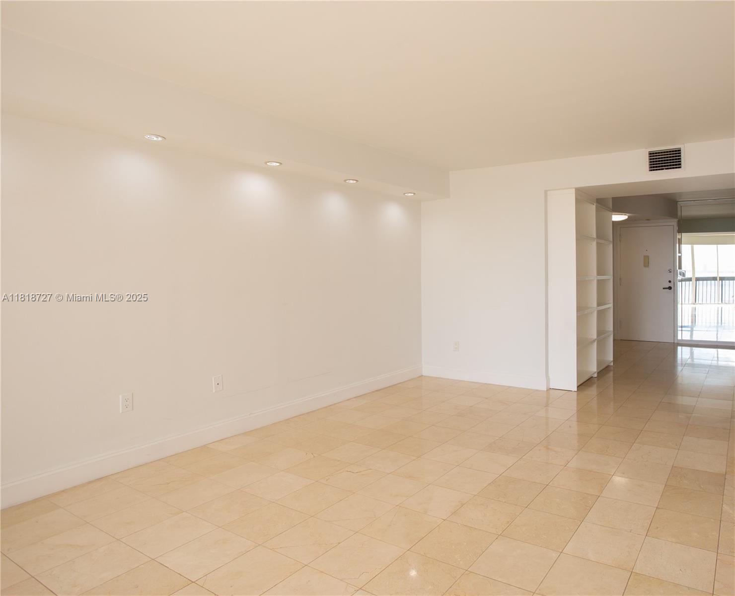 2333 Brickell Ave #609, Miami FL 33129