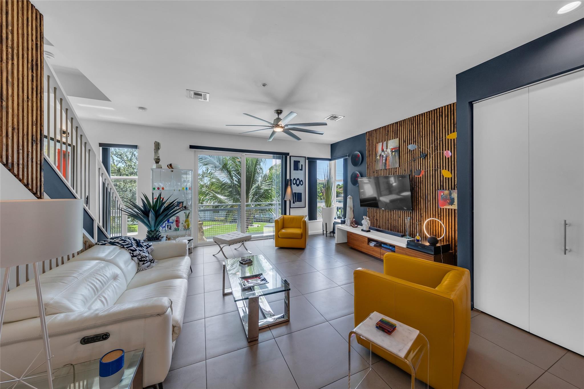 Homes for sale in Oakland Park, FL | 4331 Ne 1St Ter, Oakland Park, FL 33334 | MLS# F10508094