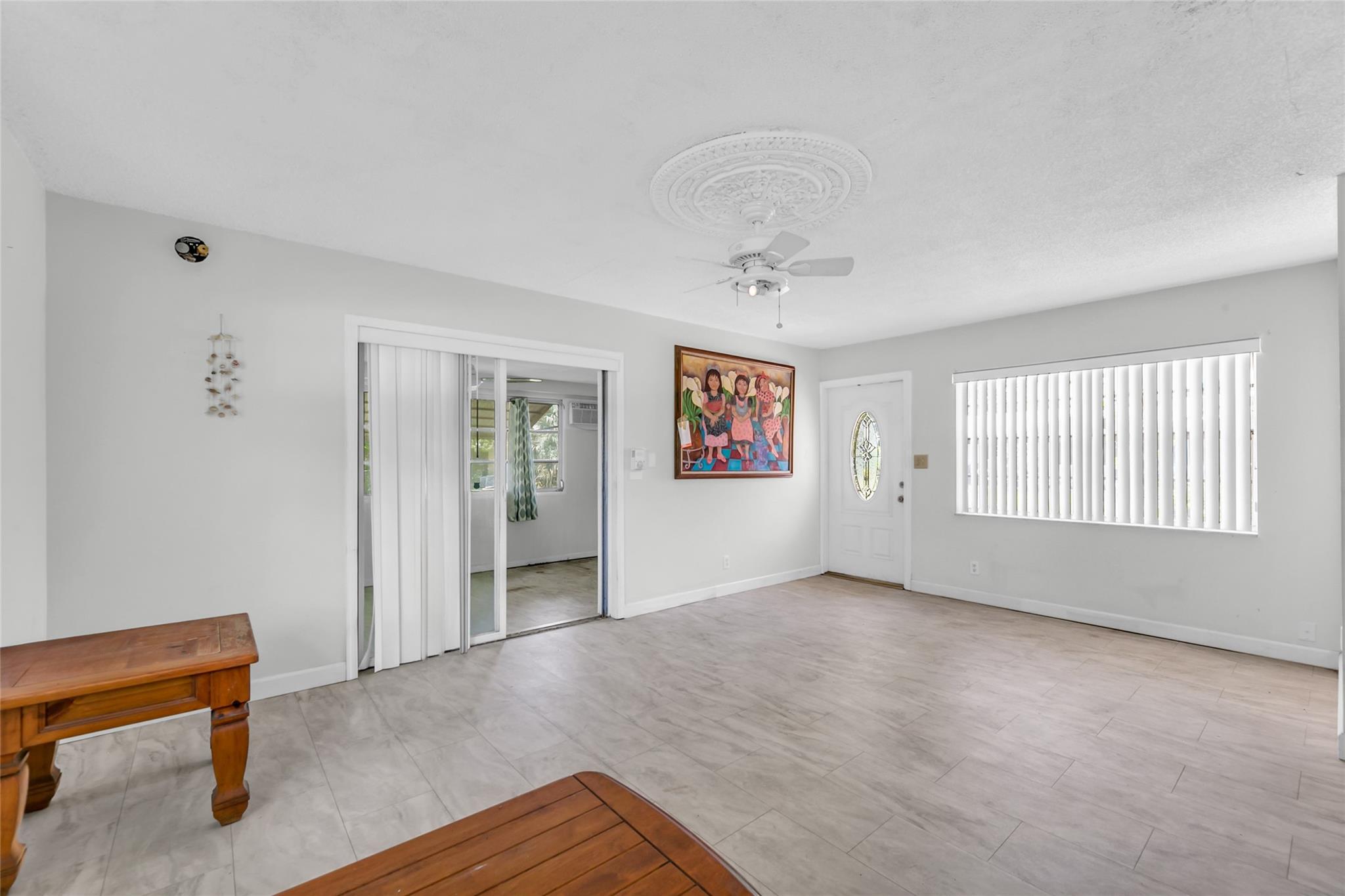 Homes for sale in Deerfield Beach, FL | 436 Sw Natura Av, Deerfield Beach, FL 33441 | MLS# F10508178