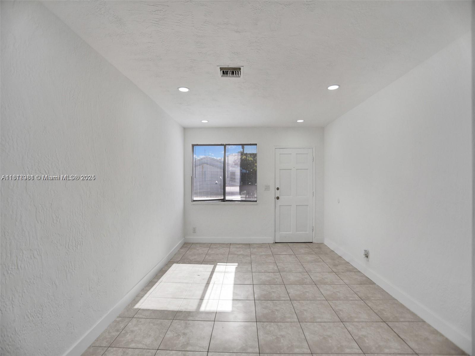 708 N 20th 1-2