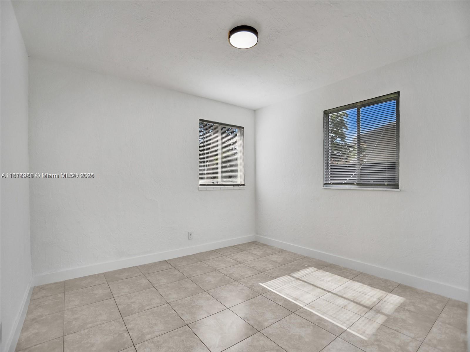708 N 20th 1-2