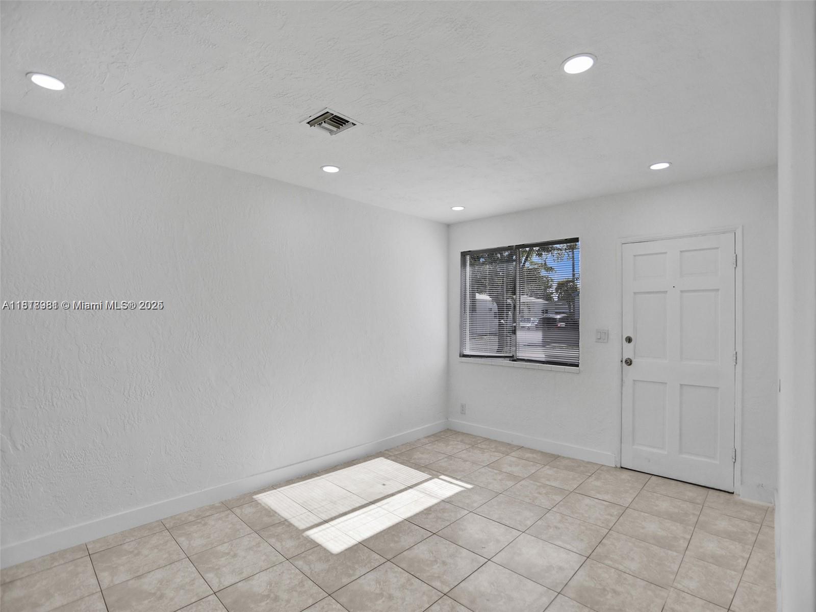 708 N 20th 1-2