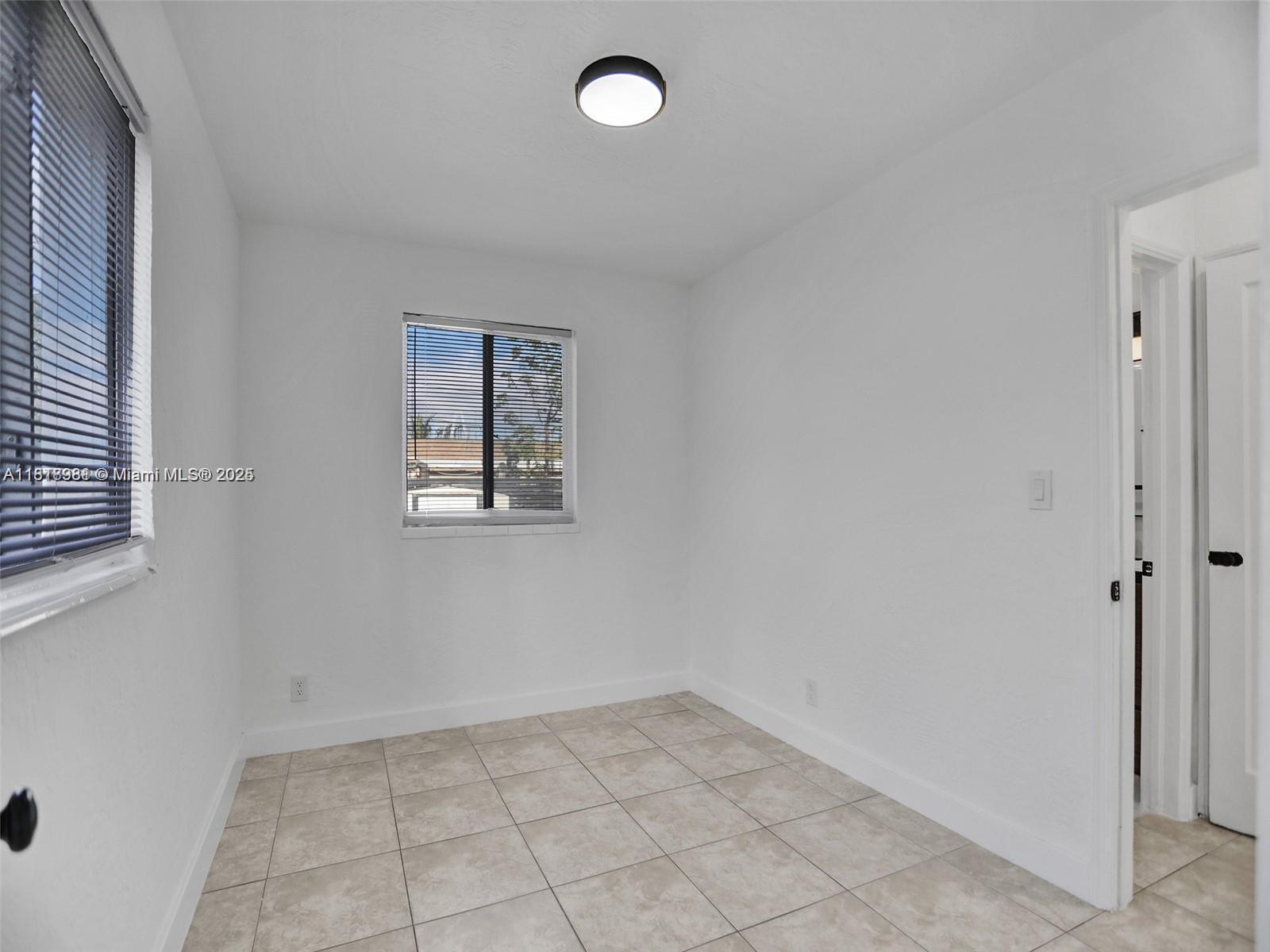 708 N 20th 1-2