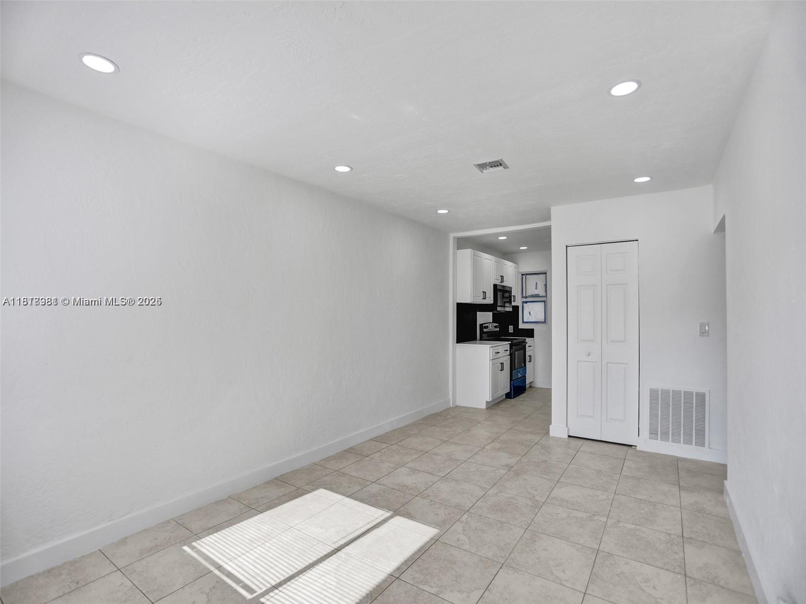 708 N 20th 1-2