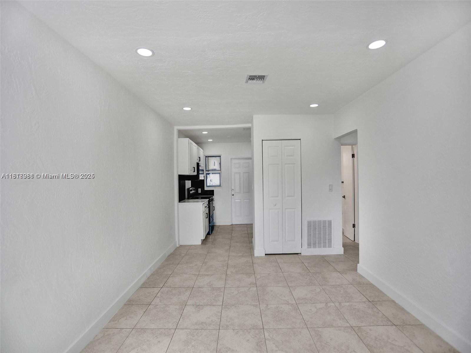 708 N 20th 1-2