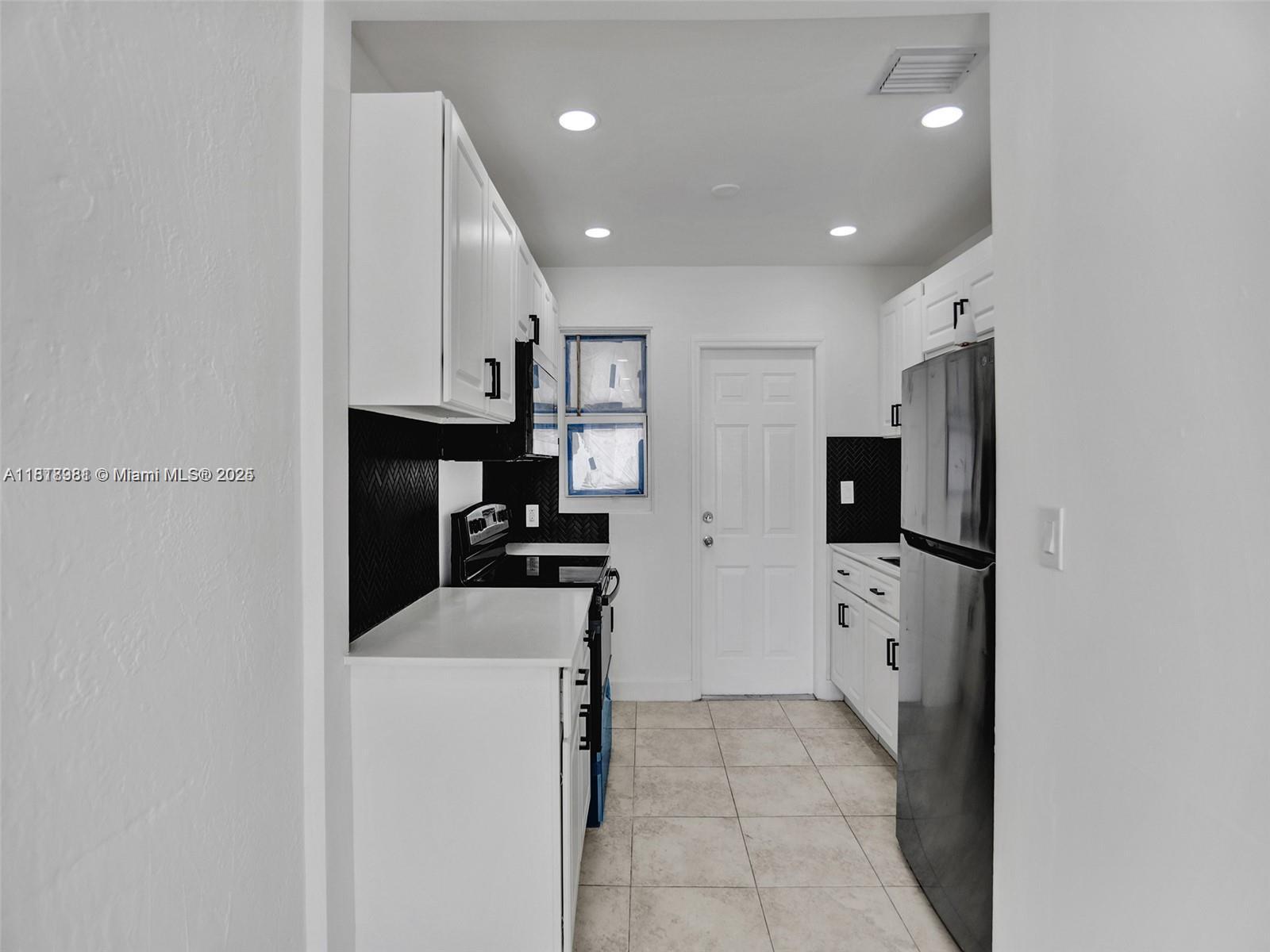 708 N 20th 1-2