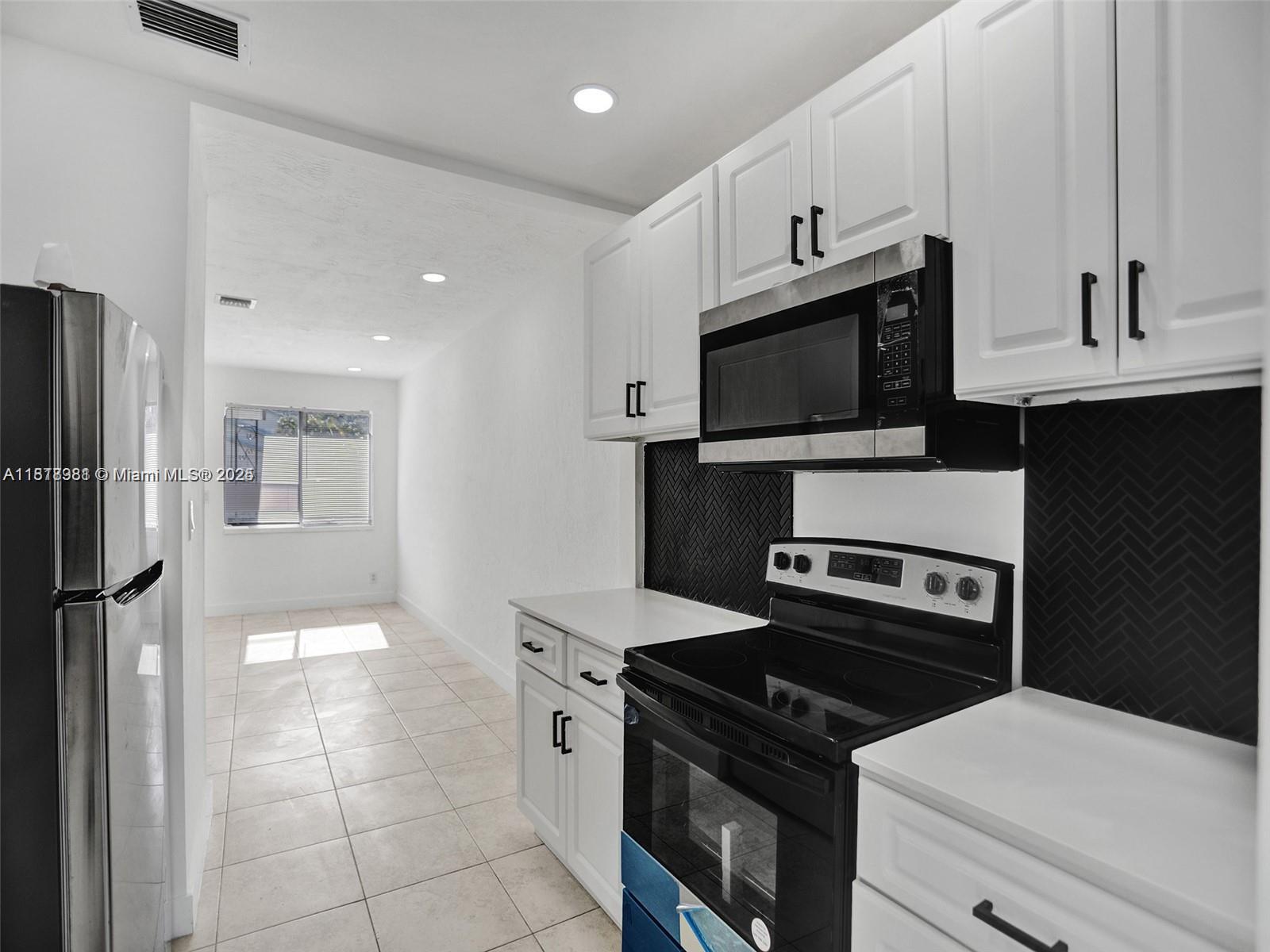 708 N 20th 1-2