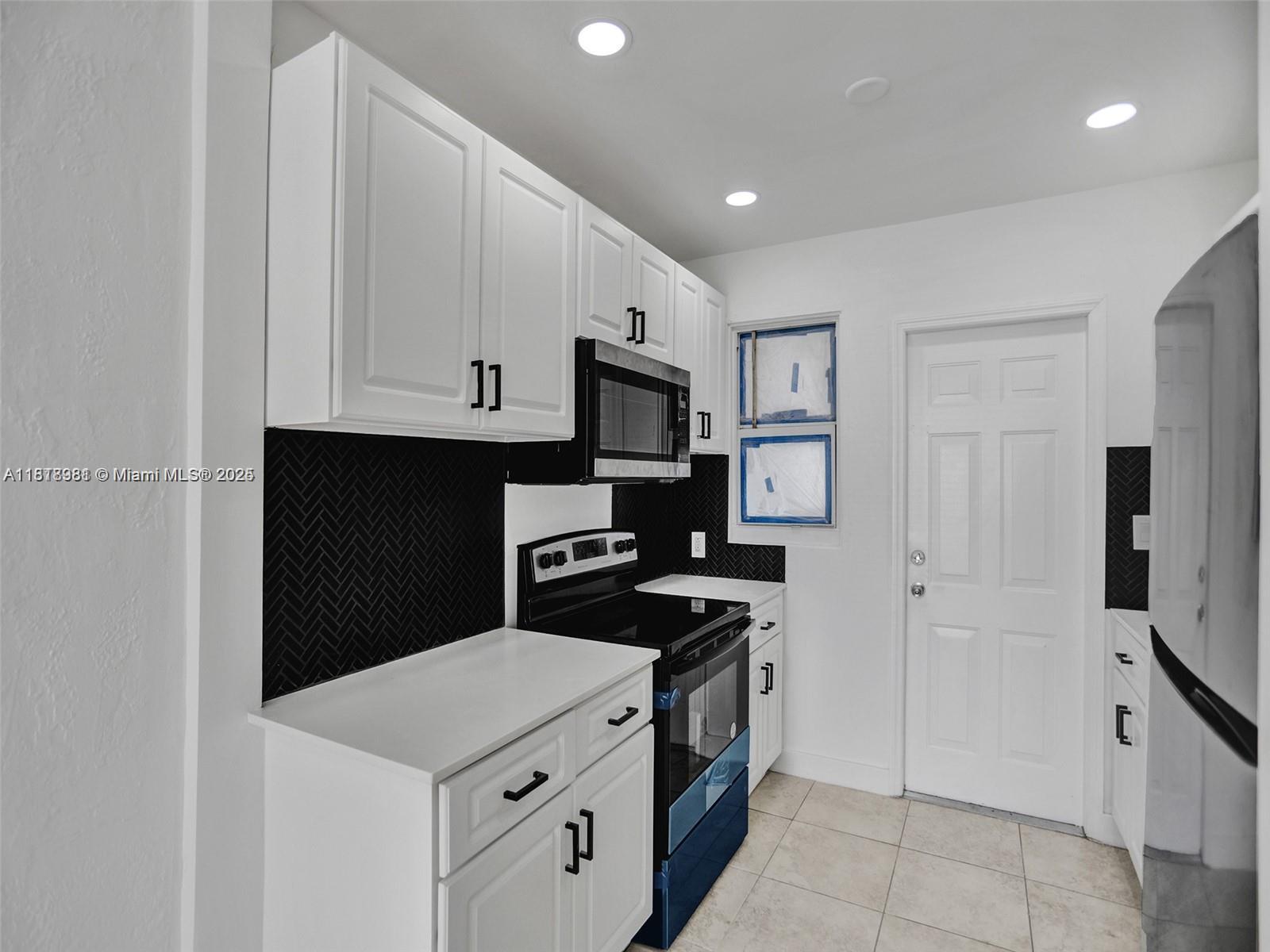 708 N 20th 1-2
