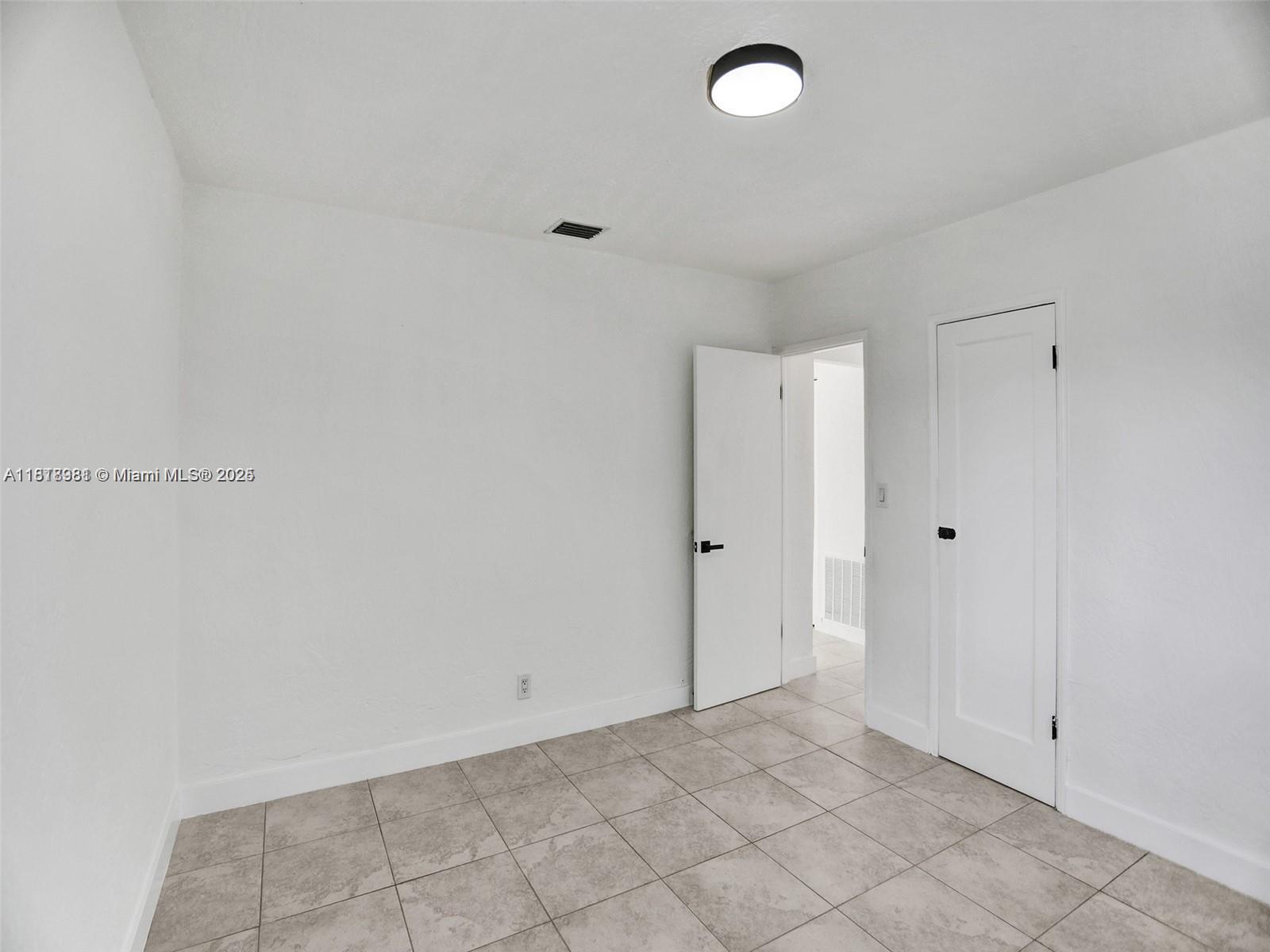 708 N 20th 1-2