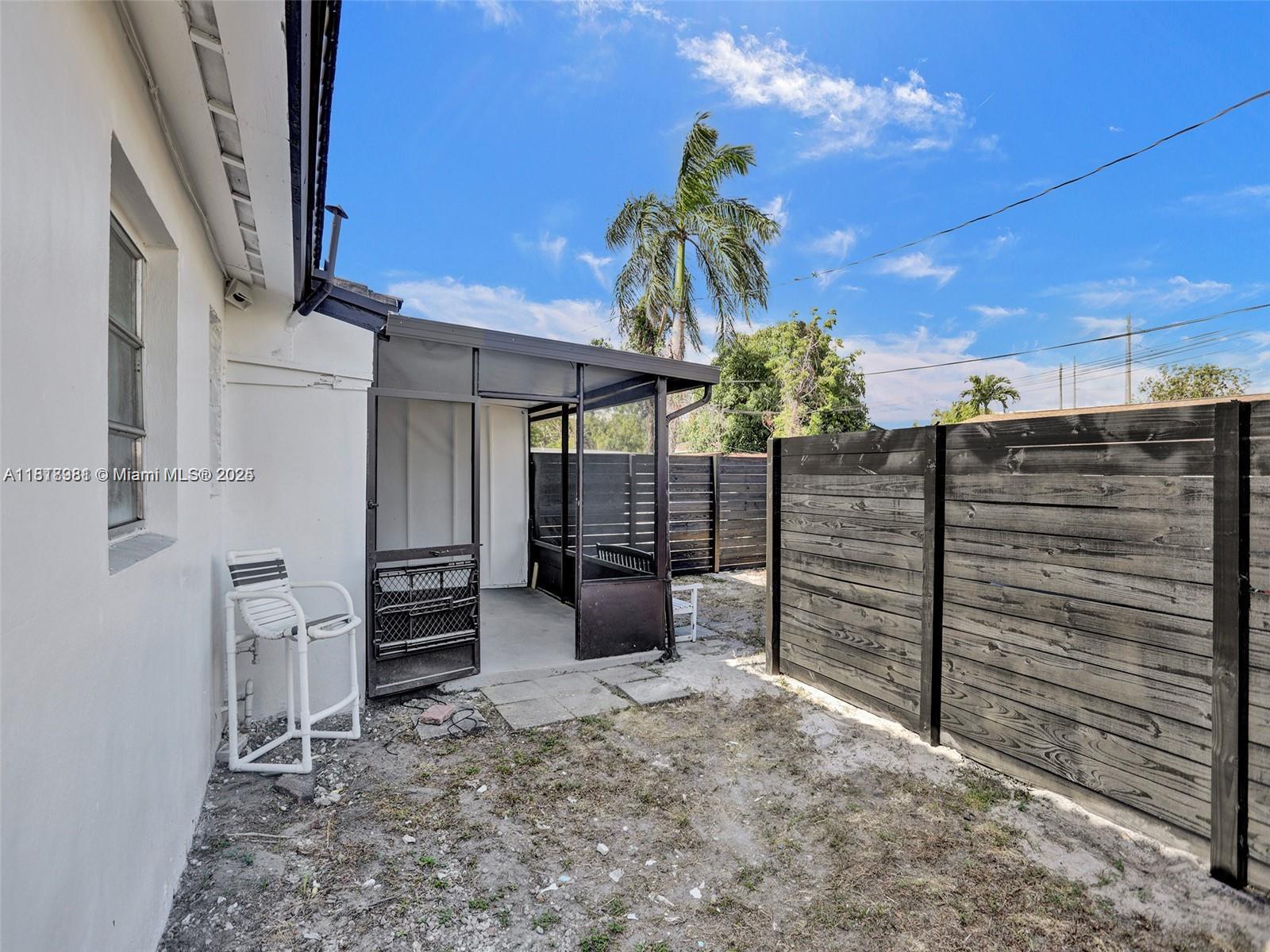 708 N 20th 1-2