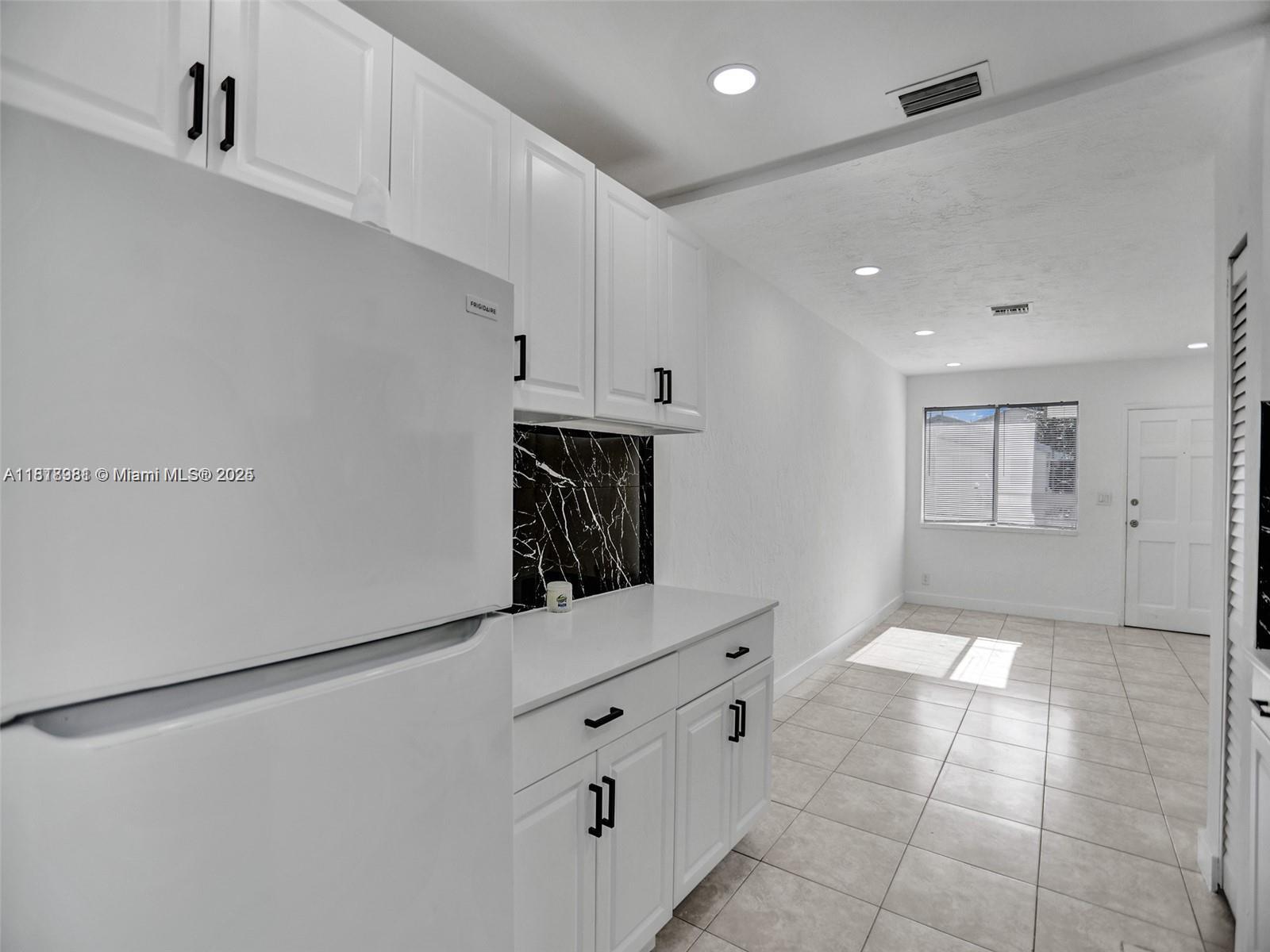 708 N 20th 1-2