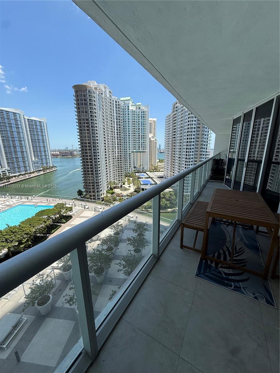 Miami FL 33131 - A11803257