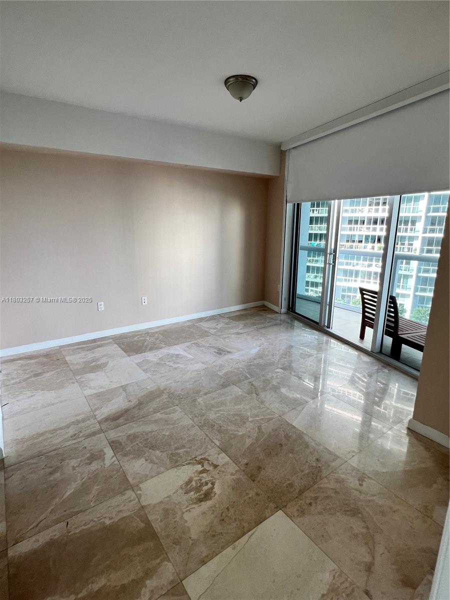 Miami FL 33131 - A11803257