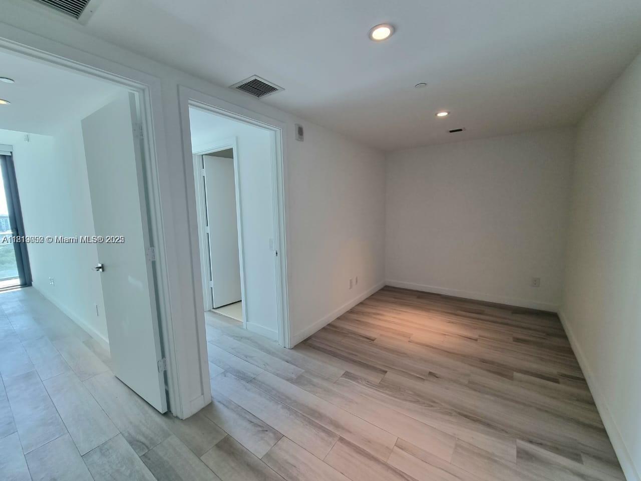 3131 NE 7th Ave #1703, Miami FL 33137